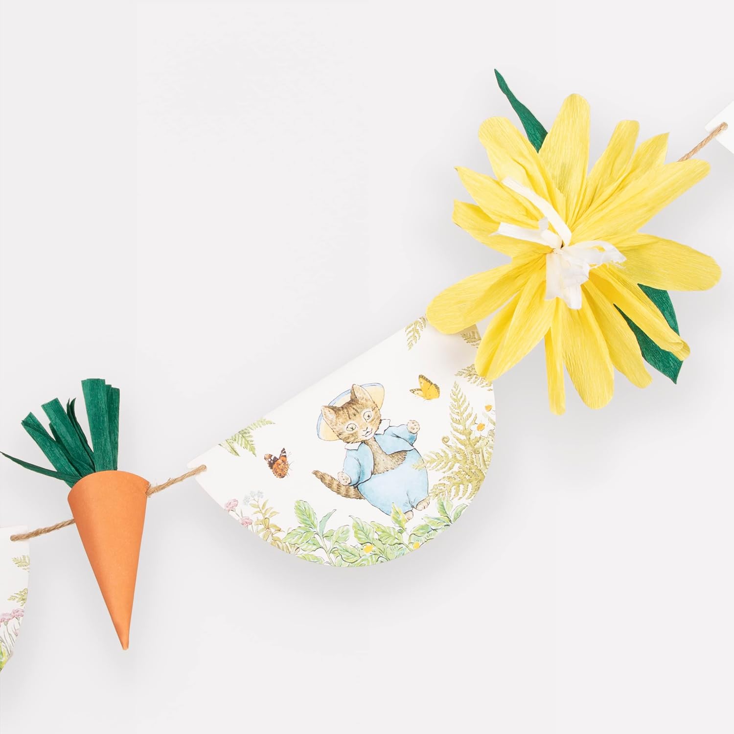 Meri Meri Peter Rabbit™ Garland (Pack of 1), Peter Rabbit™ in The Garden or Easter Garland, 10' Strand with Excess Cord