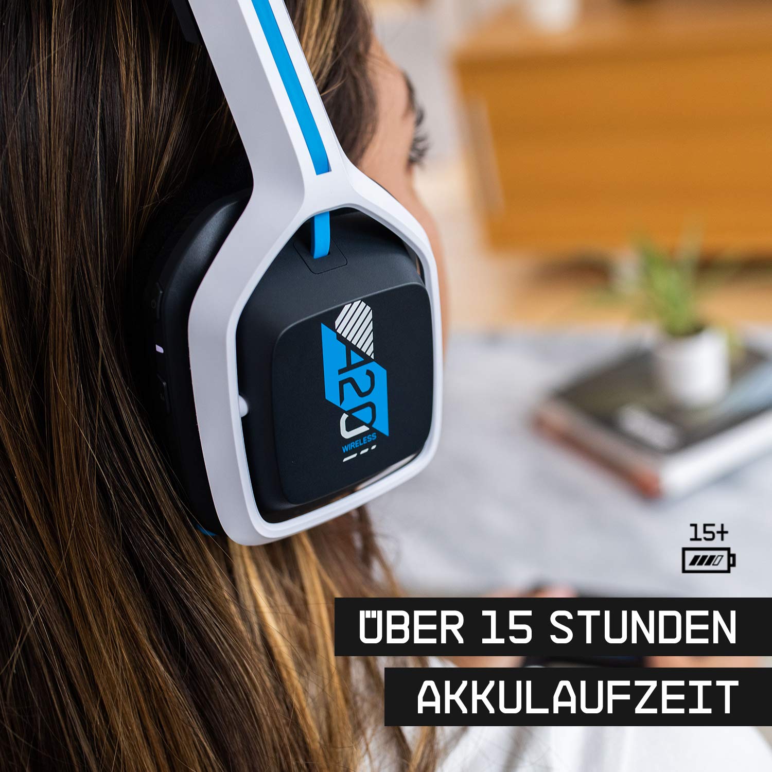 ASTRO Gaming A20 Wireless Headset Gen 2, Leicht & Robust, Flip-to-mute-Mikrofon, +15-Stunden Akkulaufzeit, 15m Reichweite, für PlayStation 5, PS4, PC, Mac - Weiß/Blau