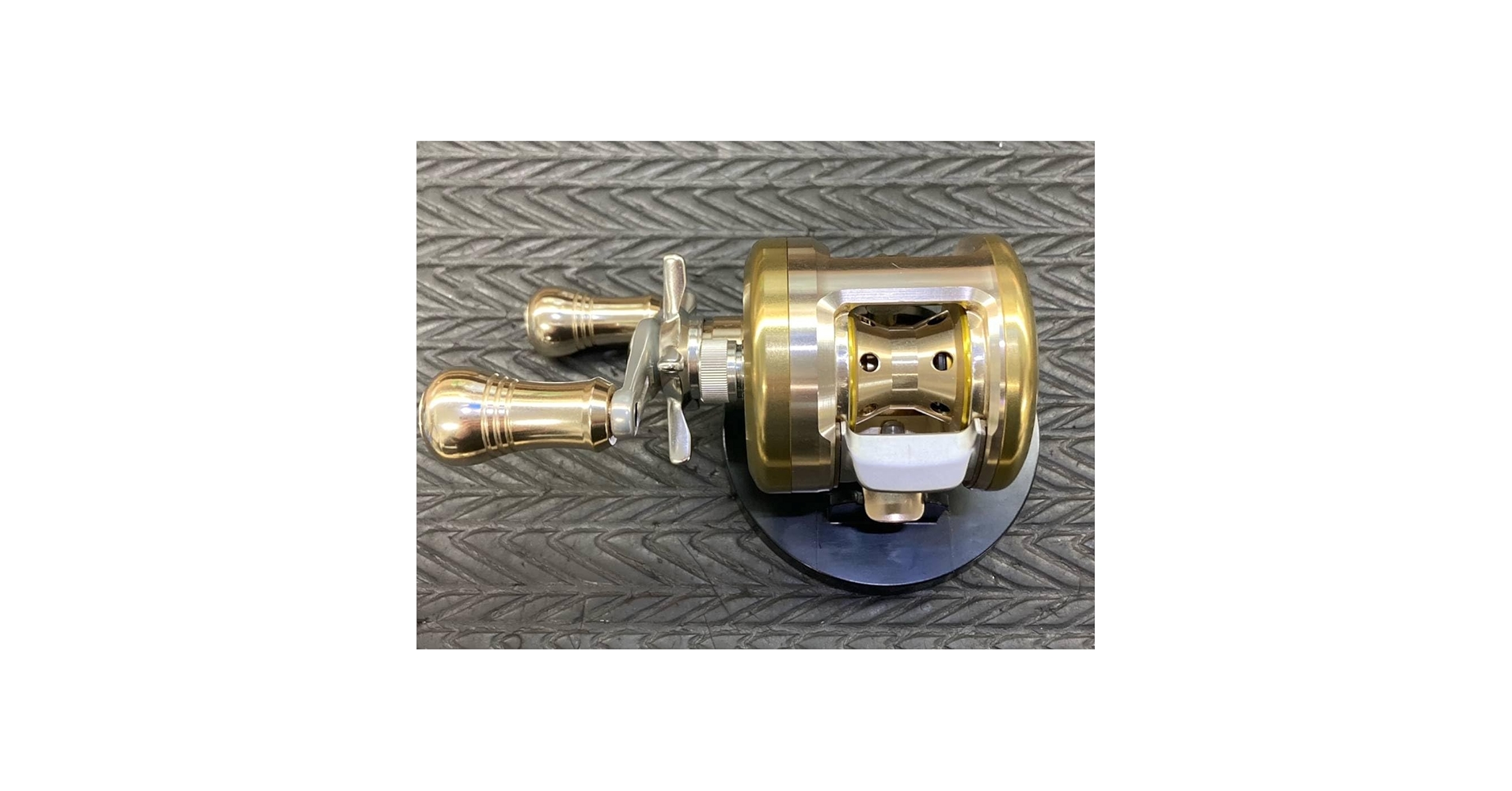 ダイワ　ミリオネアCV-Z 103L 日本製　made in japan Amazon.co.jp: 中古 ダイワ ミリオネア CV-Z 103L 純正