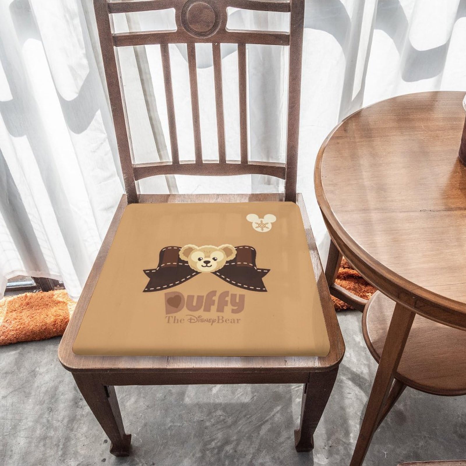 Amazon.co.jp: ダッフィー 座布団 クッション やさしい座り心地