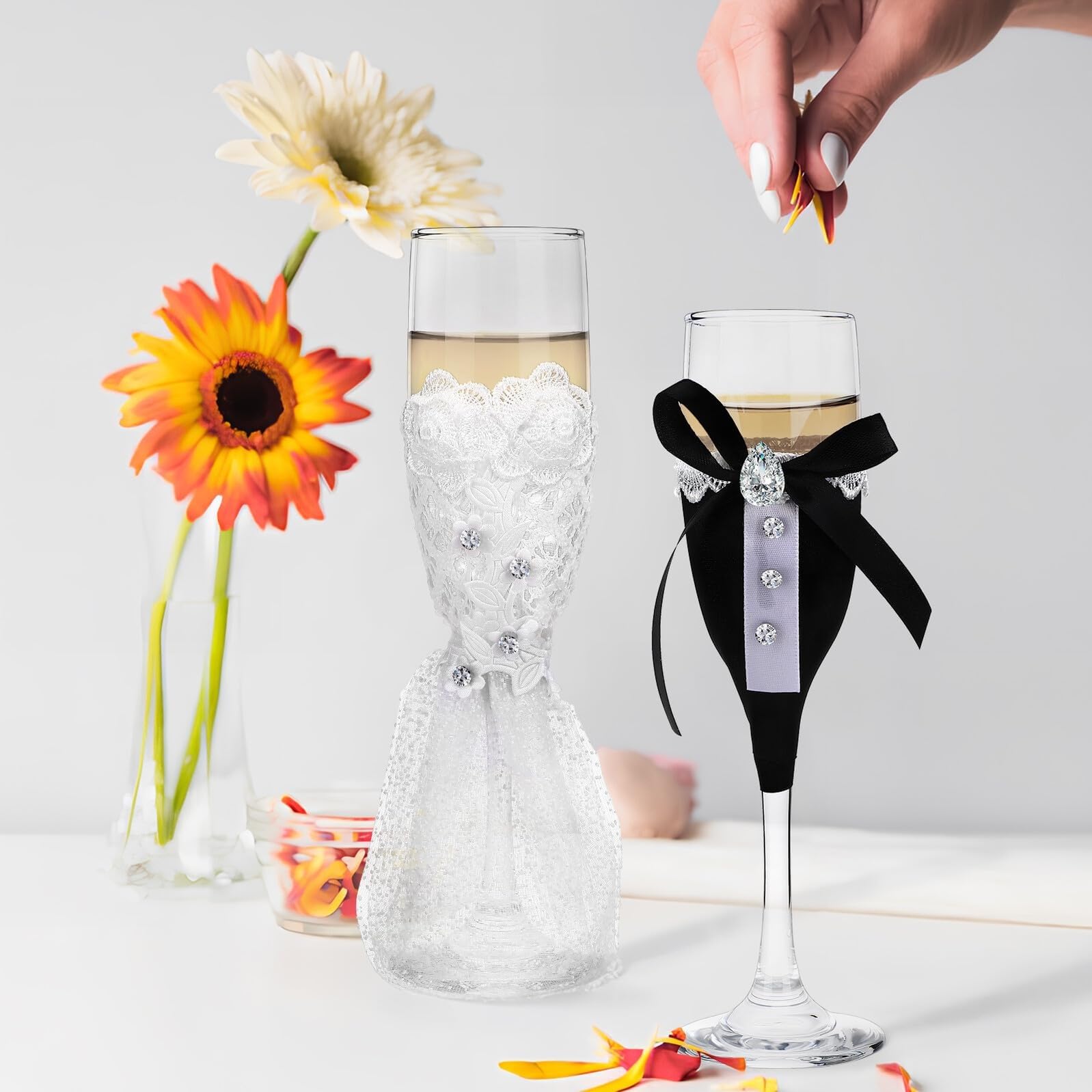 Juego de copas de vino de boda for novios, copas de tostado vintage en blanco y negro for celebración de compromiso Vaso para bebidas