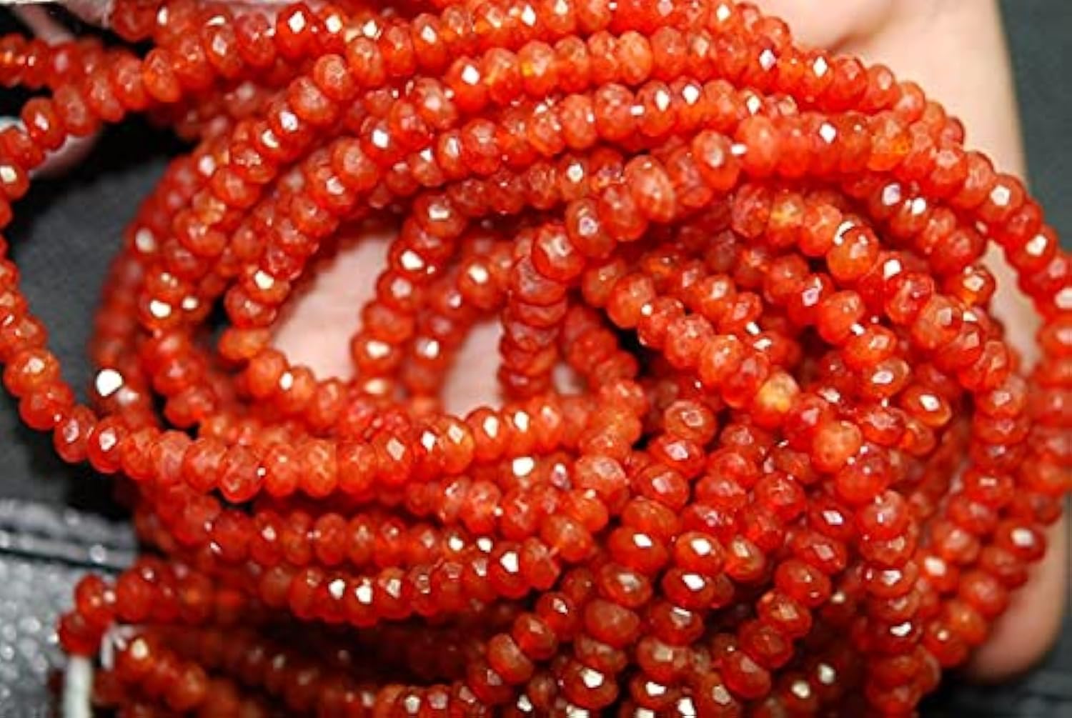 Carnelian rondelles 2.75mm de qualité rare et supérieure pour création de joaillerie fine