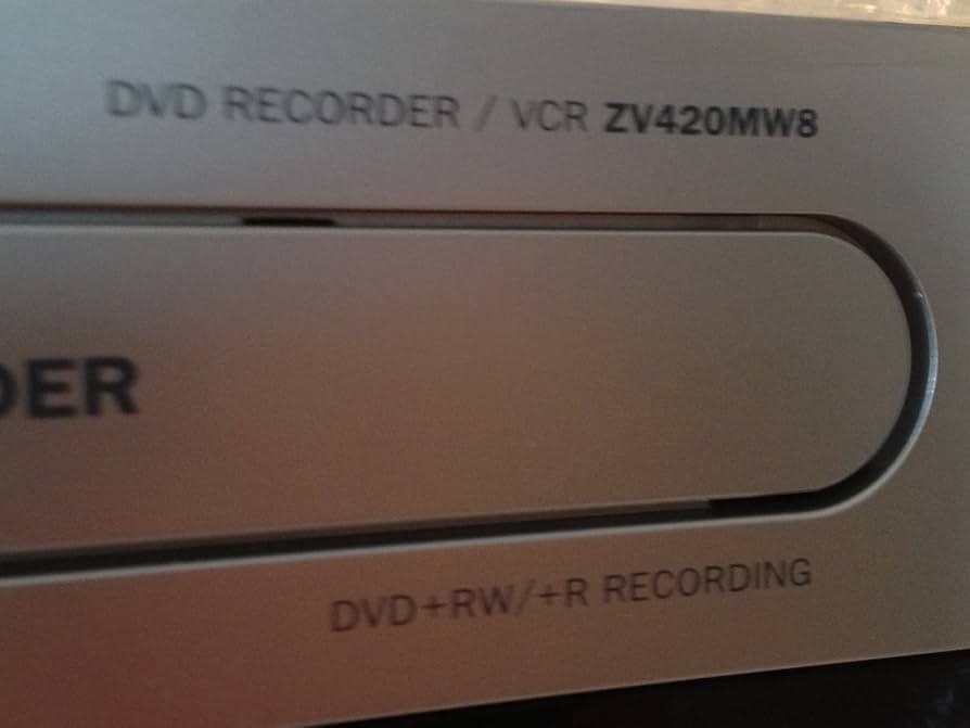 Amazon.com: MAGNAVOX DVD Recorder With VCR ZV420MW8 : Electronics