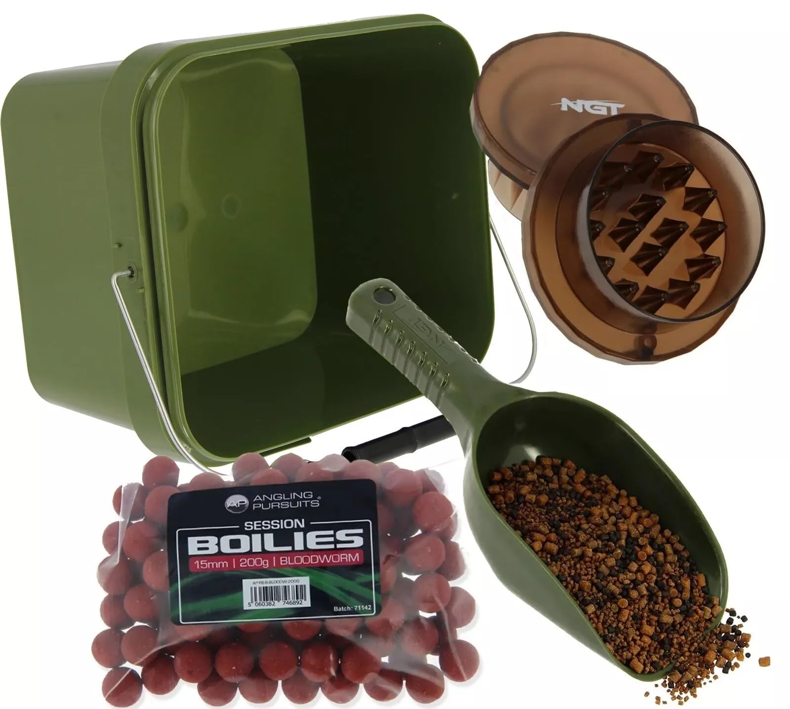 Carp Coarse Fishing Tackle Bait Set Grinder Boilies 5L Bucket & Spoon Set