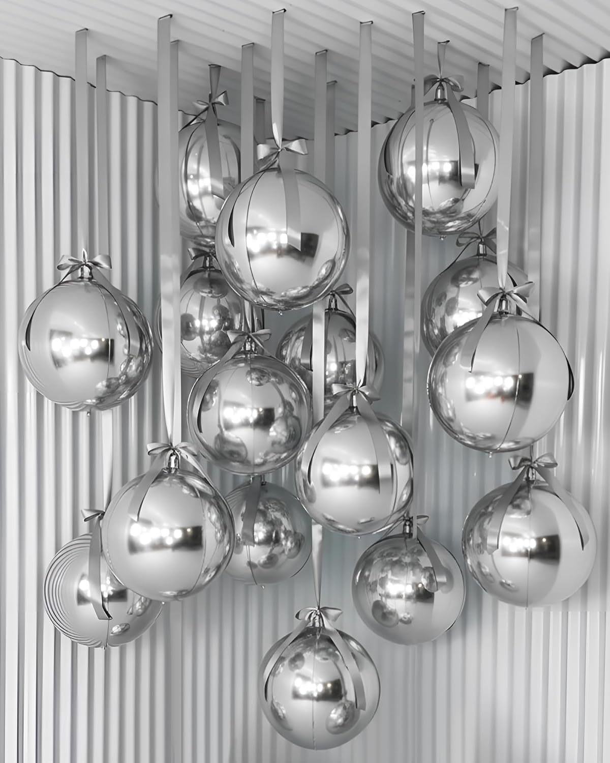 Jenaai 30 Set Christmas Round Foil Balloons Bulk 22 Inch 4d Metallic Giant Balloons Set with Satin Bows Ribbon for Ceiling Holiday Ornaments New Year Birthday Wedding Party Decoration(Silver)