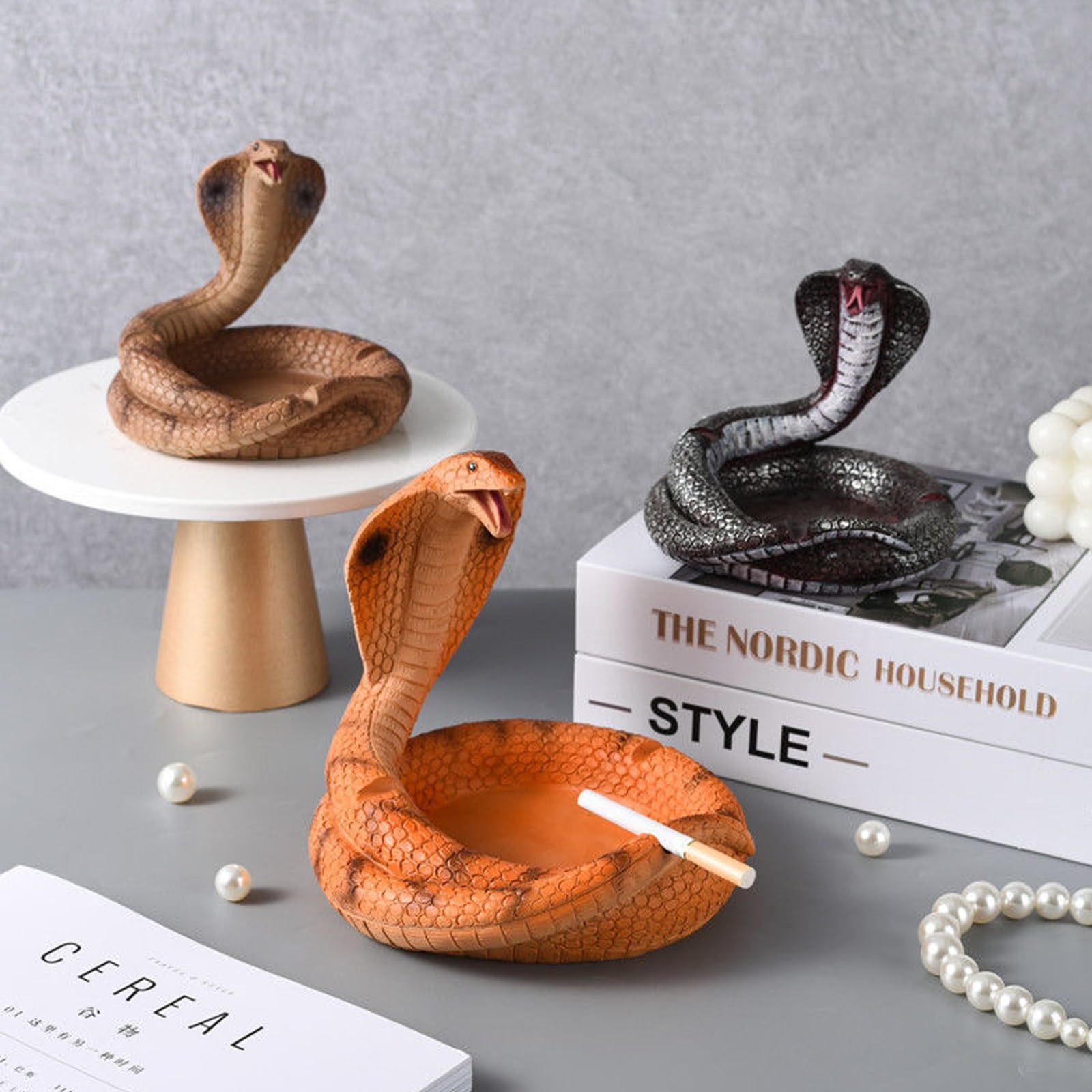 Amazon.com: Cobra Ashtray, Snake Shaped Novelty Cigarette Cigar