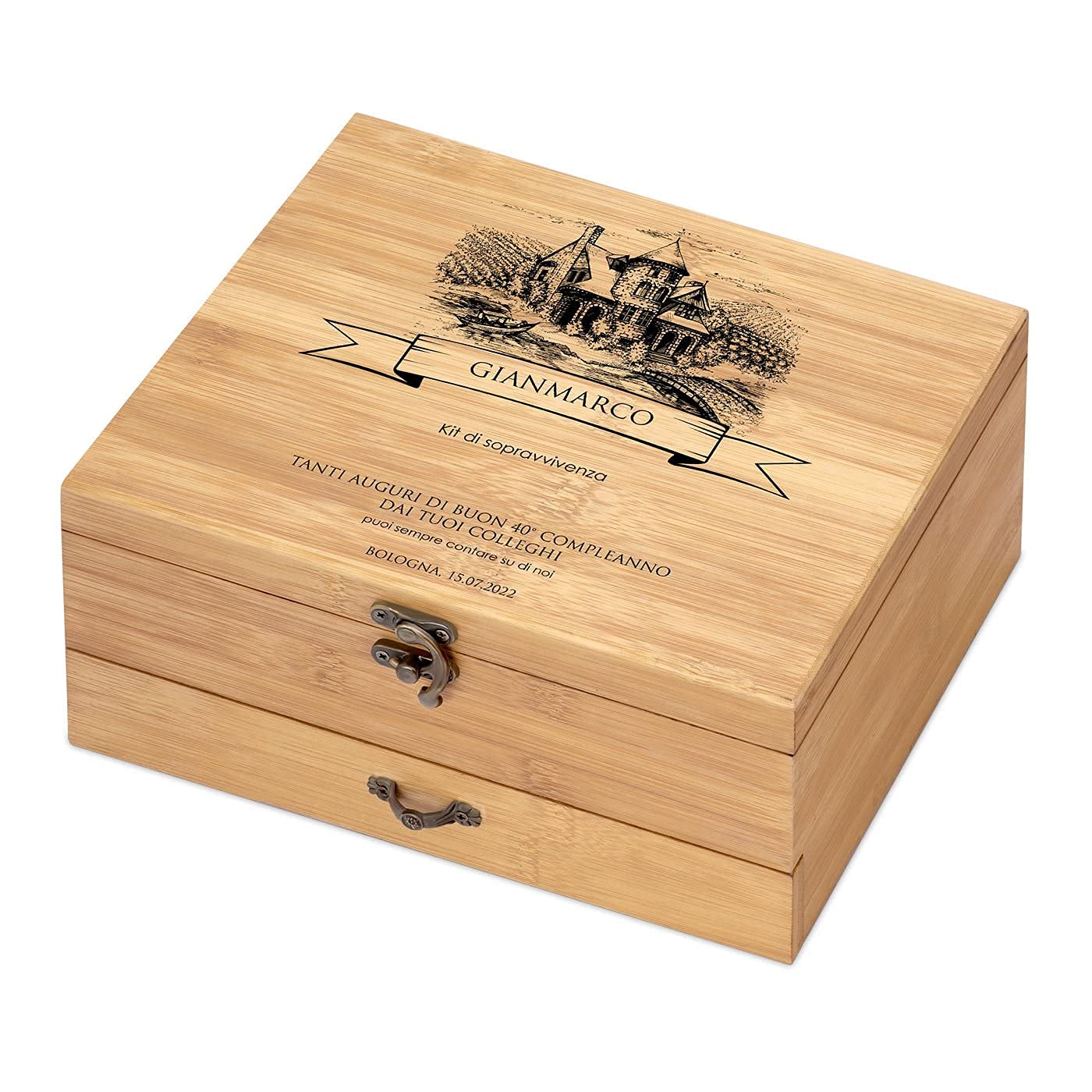 Maverton Accessori da vino La Dedica - Kit da Sommelier Personalizzato - Scatola in legno di bambù + 8 pezzi di Accessori Vino - regalo uomo - regalo di Natale - Il kit