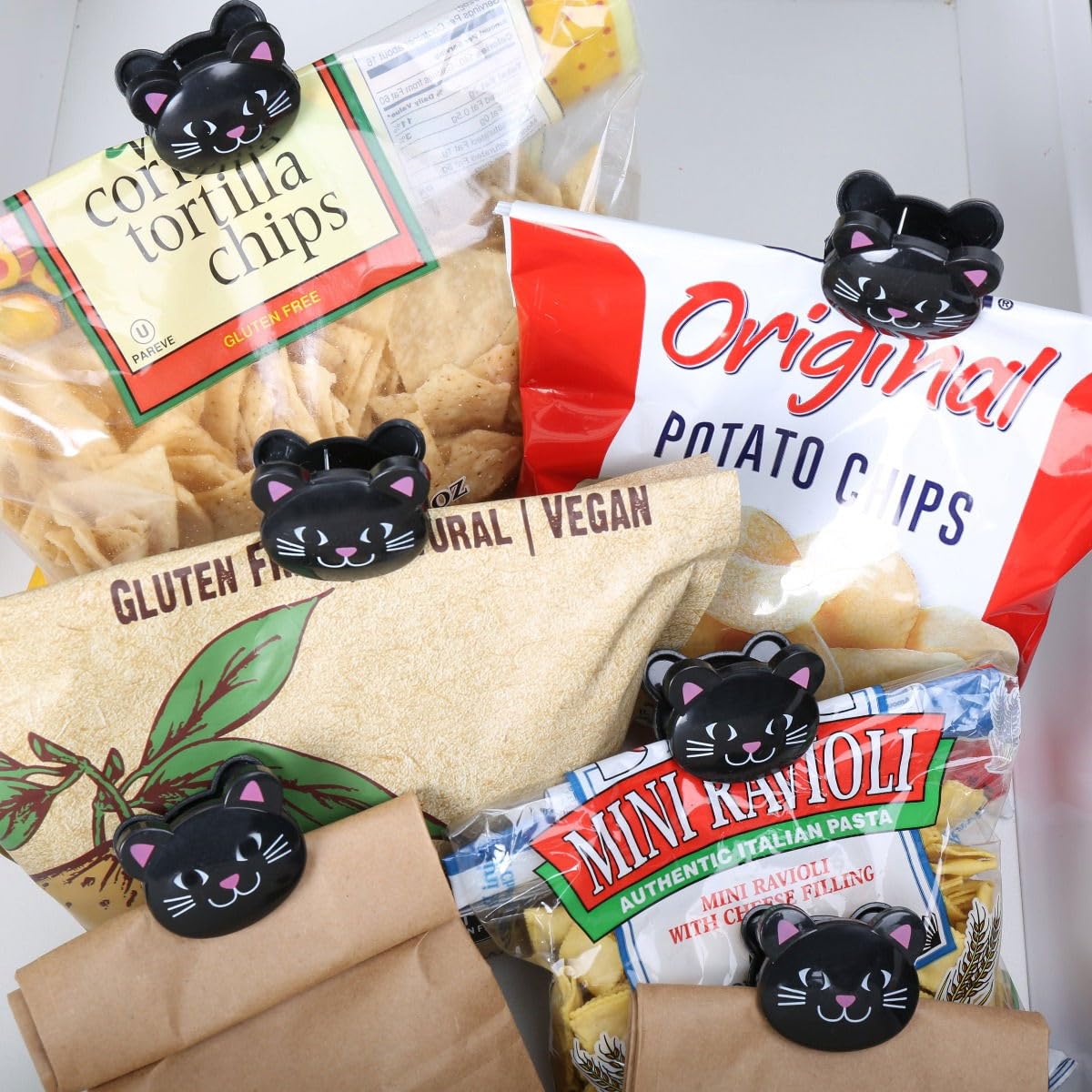 Amazon.com: Kikkerland Cat Bag Clips, Set of 6,Black : Office Products