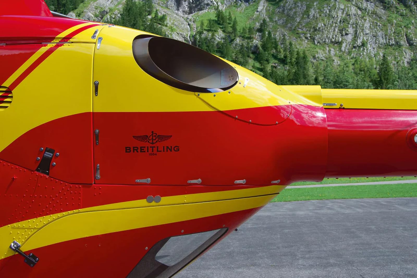 Amazon | ドイツレベル(Revell) 1/72 EC135 エアー・グレイシャー