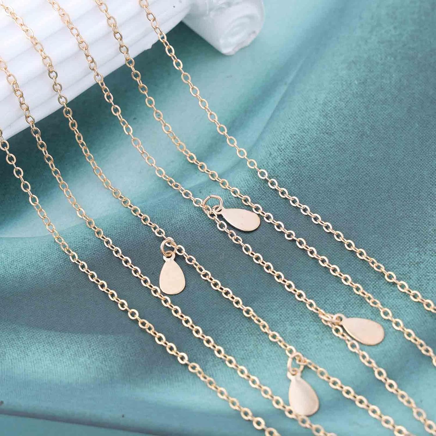 Boho Layered Sequins Coin Necklace Vintage Butterfly Disc Pendant Necklace Gold Coin Disc Pendant Necklace Multilayered Sequins Coins Chain Necklace Jewelry for Women - Image 5