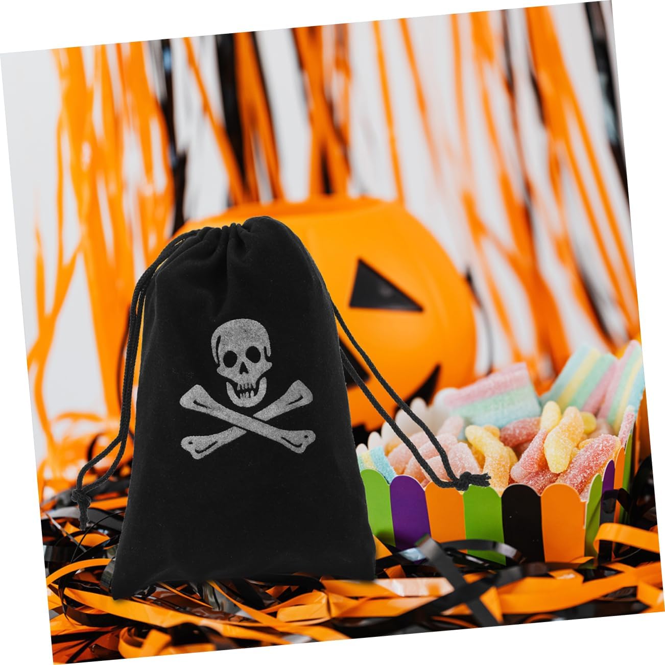 30pcs Halloween Pirate Drawstring Bags for Candy and Golden Sturdy Skull Design for Pirate-Themed Parties Trick Treat