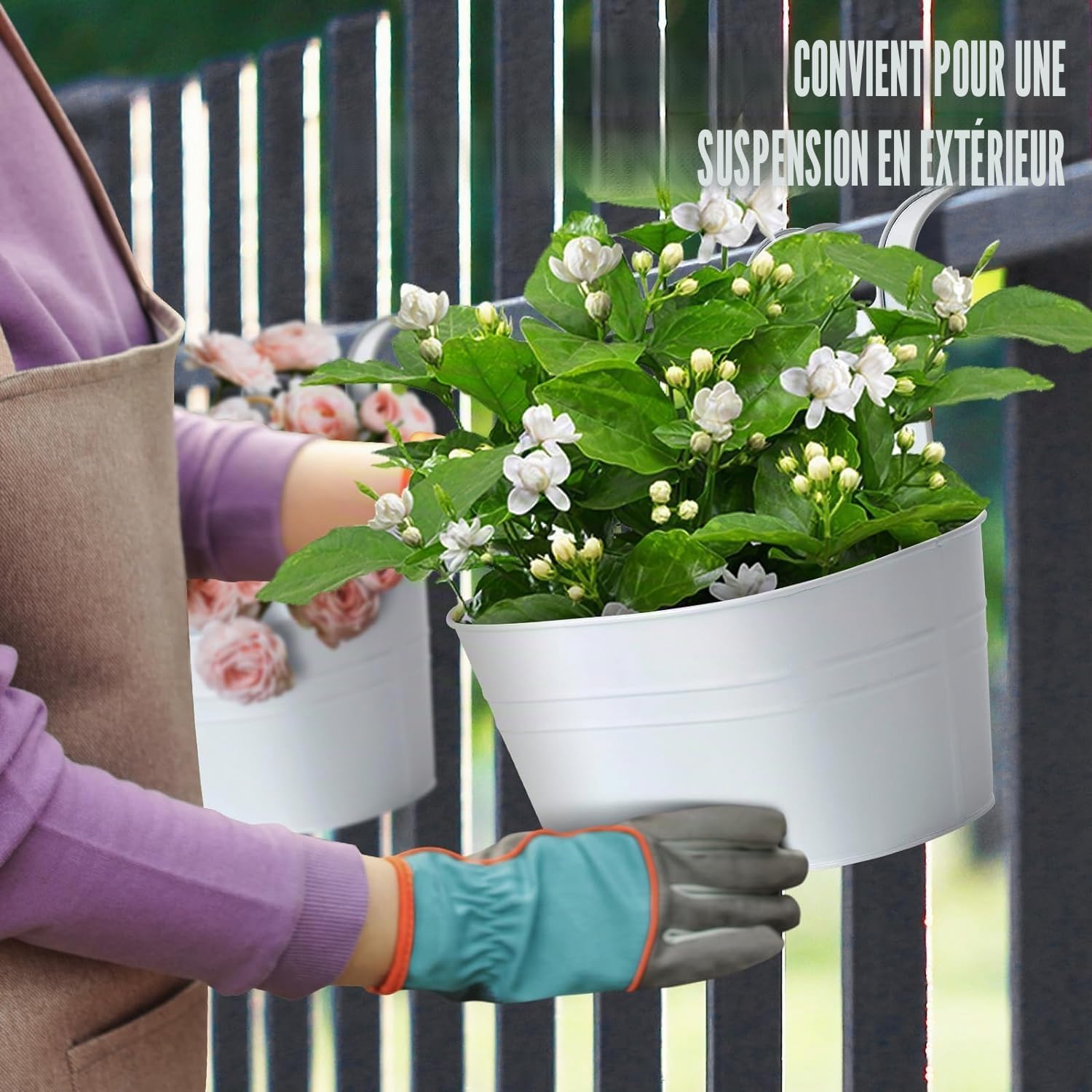 LATERN 4 Pièces Pots de Fleurs Suspendus en Métal, 27.5CM Grands Pots de Plantes Seau à Fleurs Suspendu avec Crochet Amovible pour Balcon Clôture Jardin Maison Décor (Blanc)