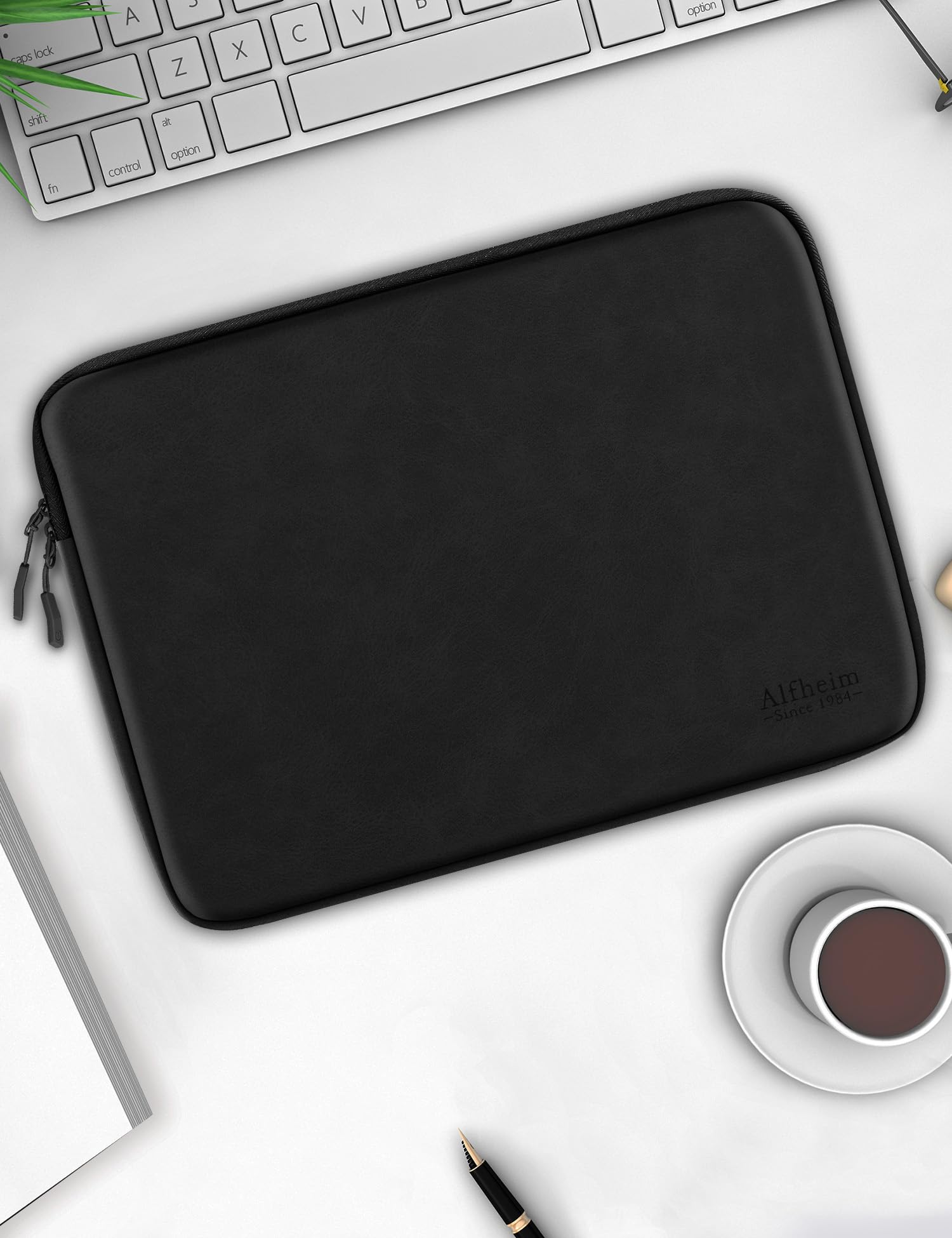 Alfheim Pokrowiec na laptopa 33.0 cm, wodoodporny, lekki, ochronny, kompatybilny z MacBook Air M4 M3 M2 M1 / Pro M2 M1 13,3/13,6 2025-2016