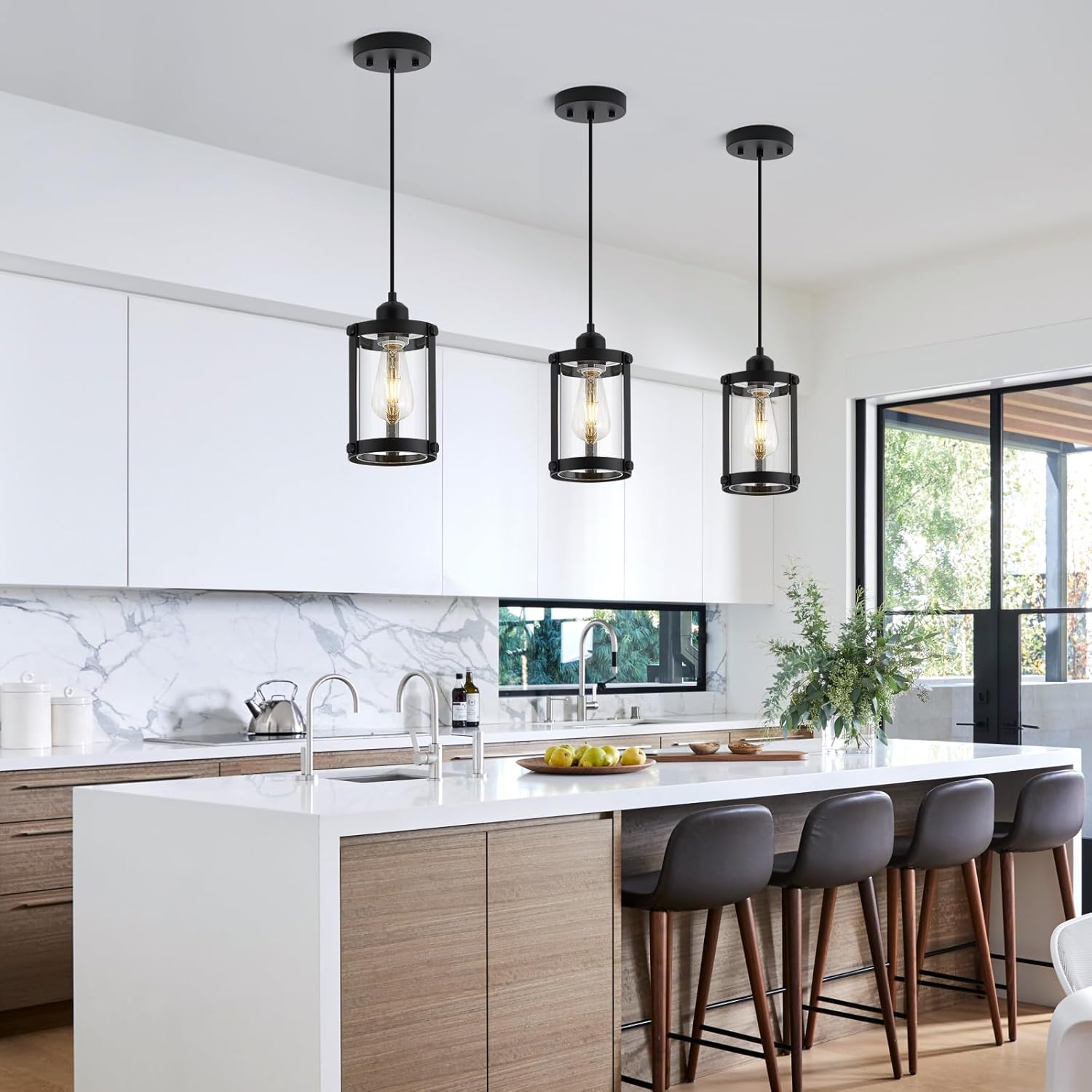 Black Pendant Lights Kitchen Island, 1-Light Modern Mini Hanging Light Fixtures with Clear Glass, Farmhouse Kitchen Pendant Lighting Over Island for Sink Dining Room, OS-3014-1PBK