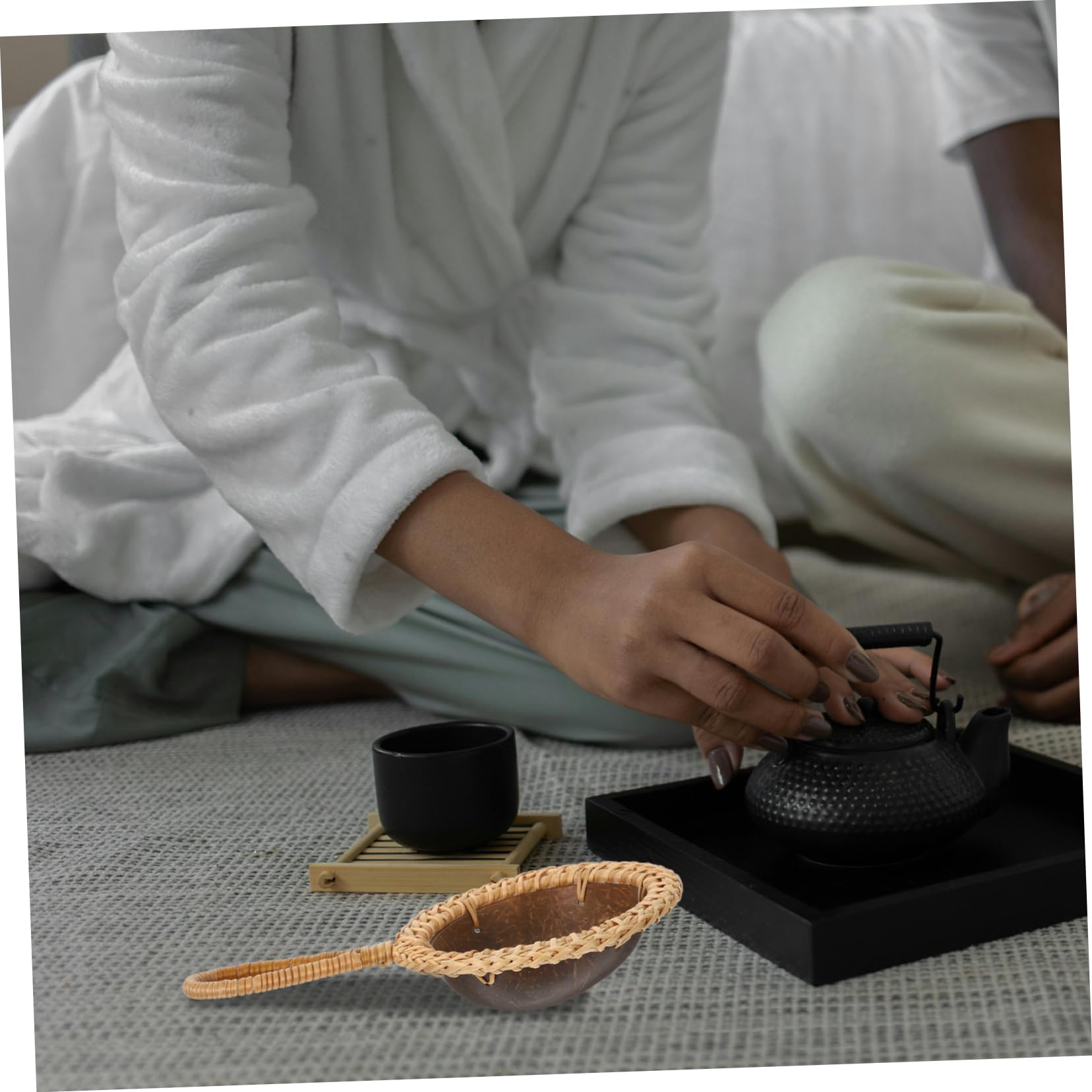 Cabilock Coconuts Shell Tea Infuser Reusable Natural Tea Strainer with Long Handle for Kung Fu Tea Set Practical for All Cup Styles Tea Lovers