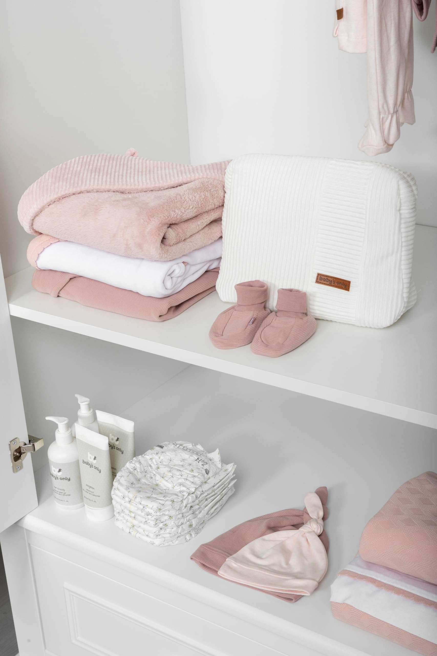 Baby's Only - Baby-Pflegetasche Sense - Wickeltasche - Kulturbeutel - Platz für Babypflegemittel - Perfekt für unterwegs - Weiß - 25x10x20 cm