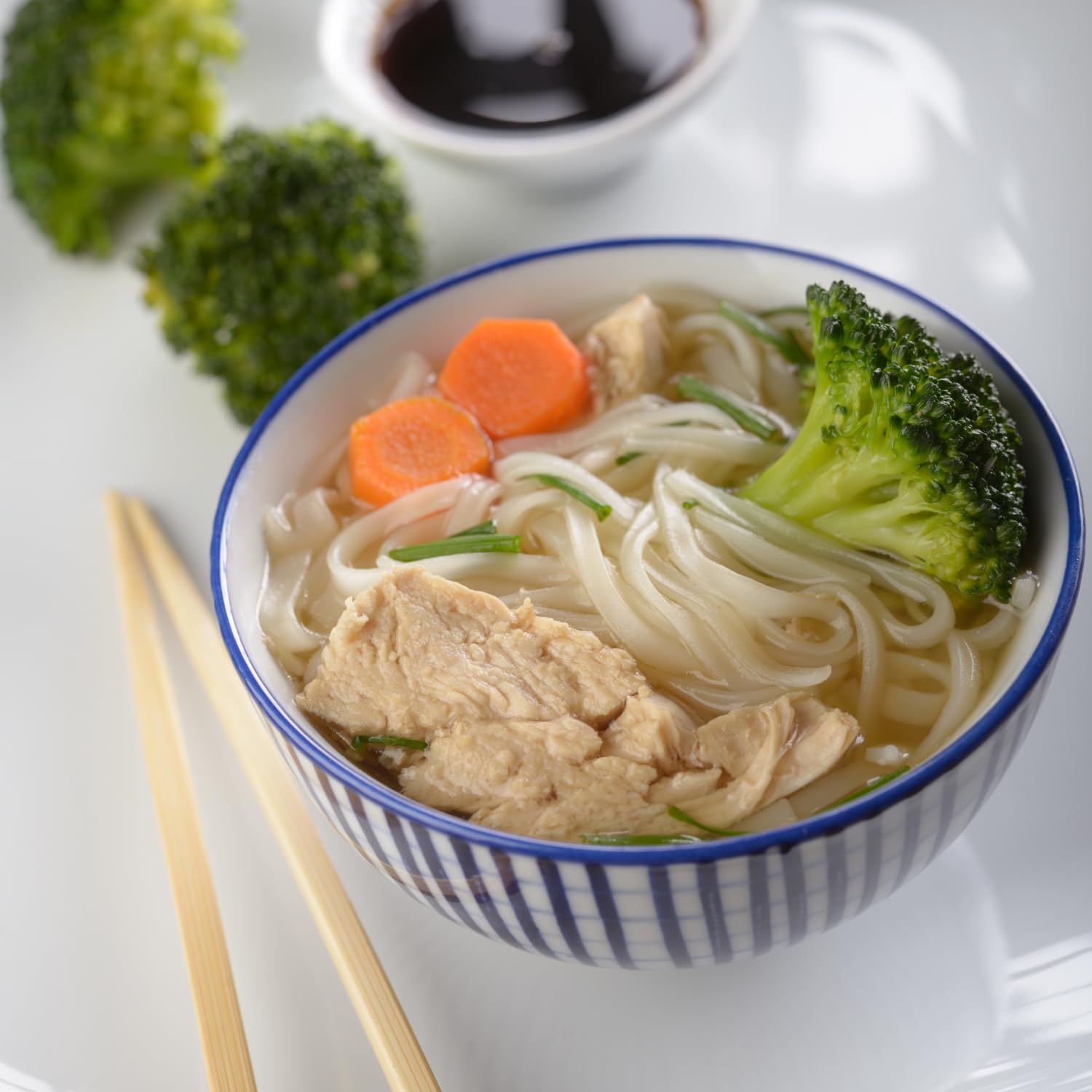 MAMA Instant Reisnudeln Hühnchen – 24er Pack im Test: Schnelle und leckere Mahlzeiten!