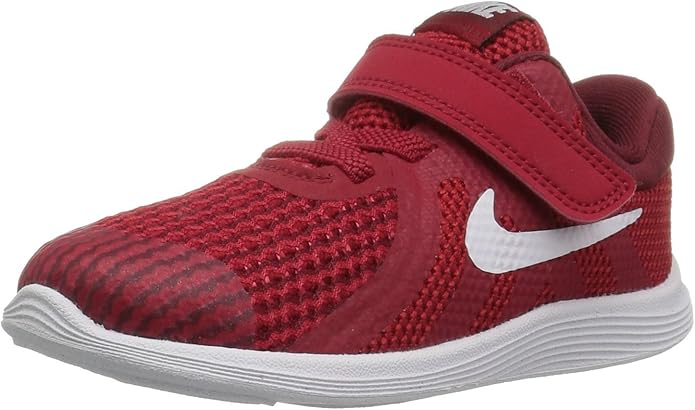 boys nike revolution trainers