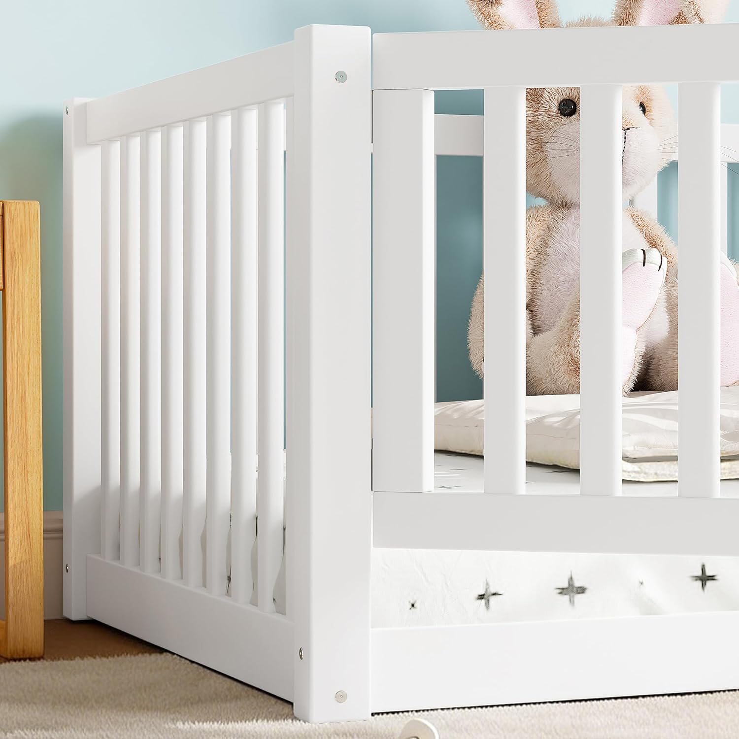 Bellemave Twin Floor Bed with Door and High Guardrail, Twin Size Montessori Floor Bed with Fence, Easy Assemble Montessori Beds for Girls, Boys, White