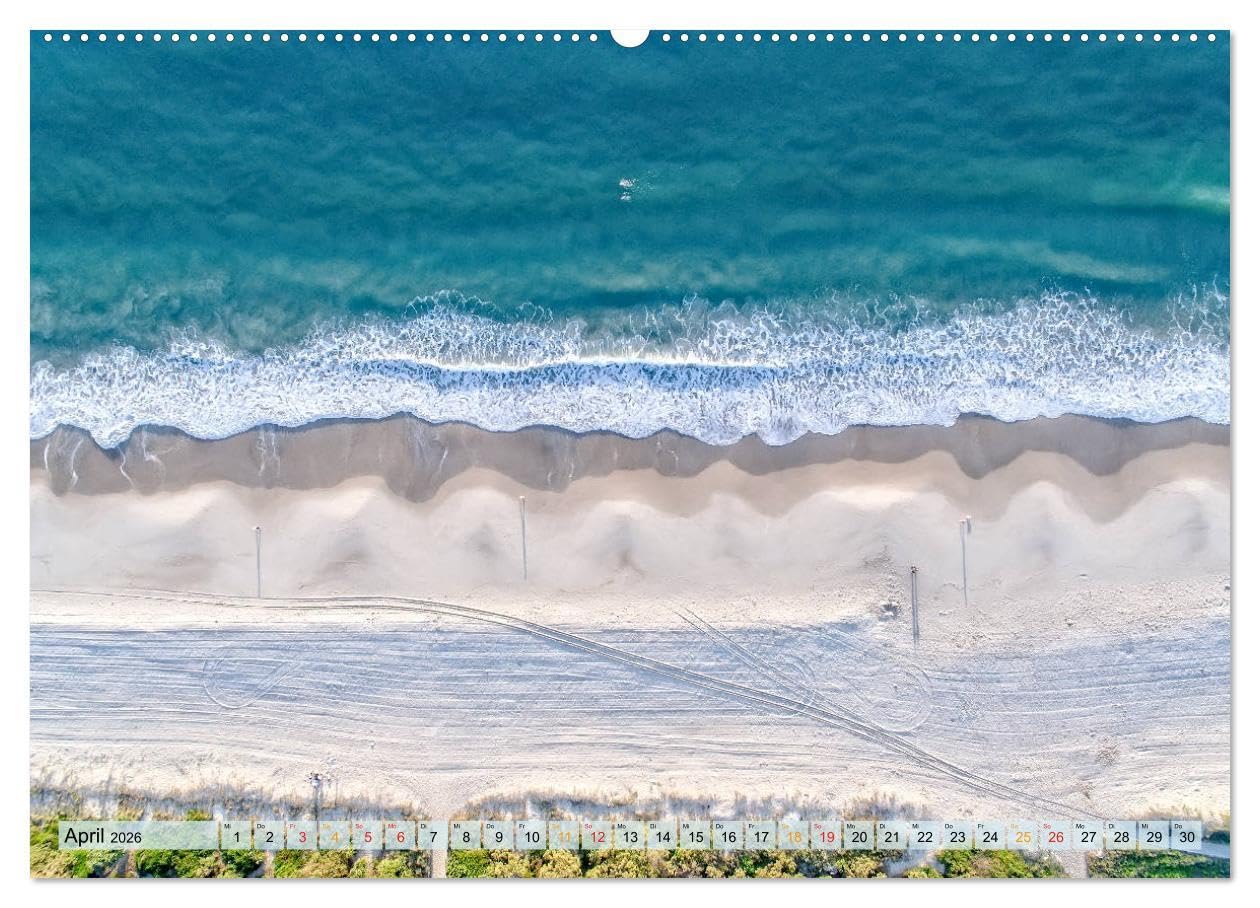 Strand im Blick der Drohne (hochwertiger Premium Wandkalender 2026 DIN A2 quer), Kunstdruck in Hochglanz: Wunderschöne Strände, Einladungen für den ... Bilder von oben. (CALVENDO Natur)