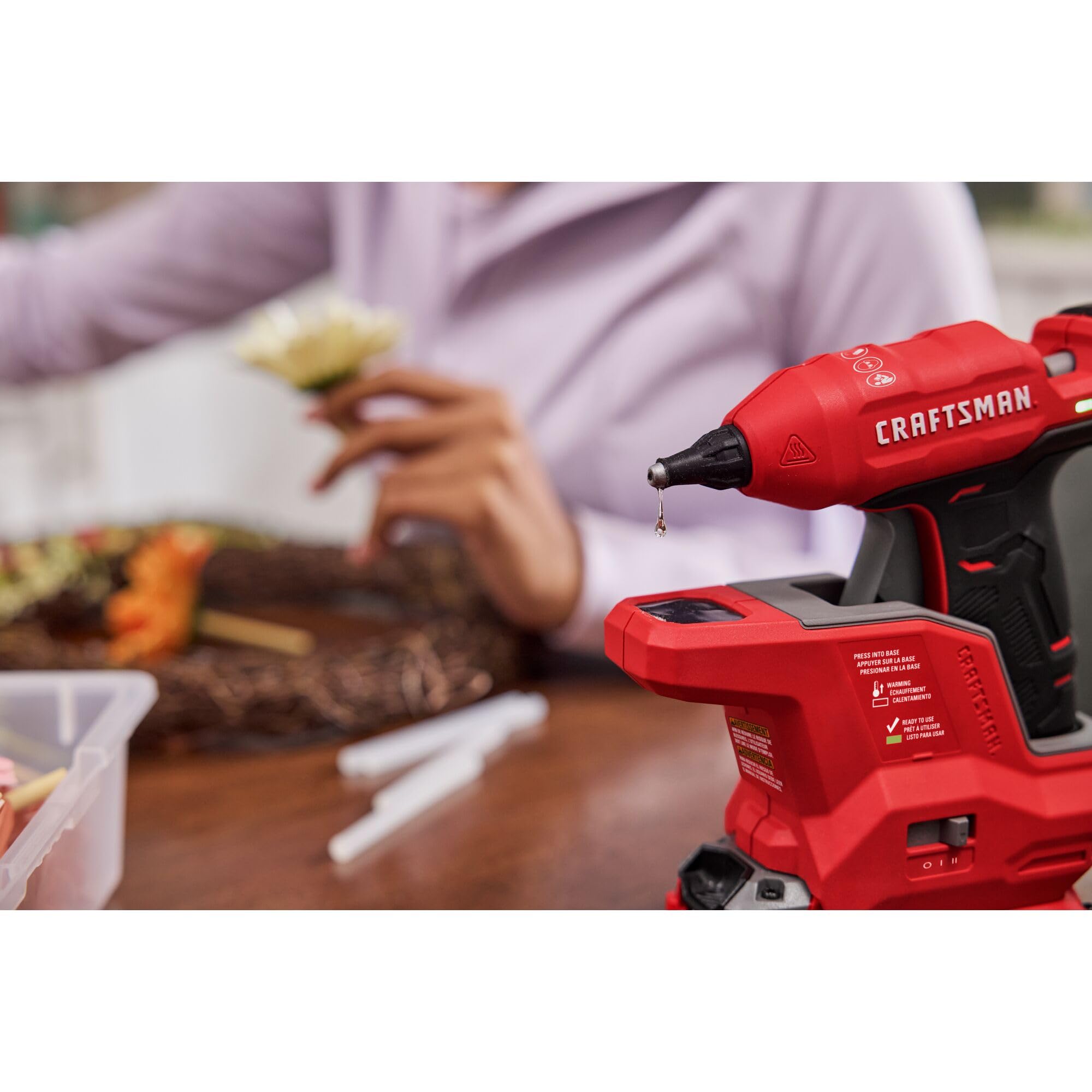 CRAFTSMAN Mini pistola per colla a caldo senza fili V20 e bastoncini con luce LED, riscaldamento rapido, doppia regolazione della temperatura, compatta, batteria venduta separatamente (CMGL100B)