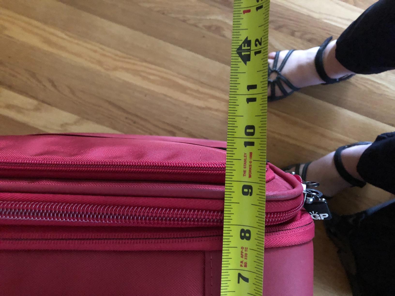 Genius Pack G3 22" Carry On Spinner Luggage Smart, Organized, Lightweight