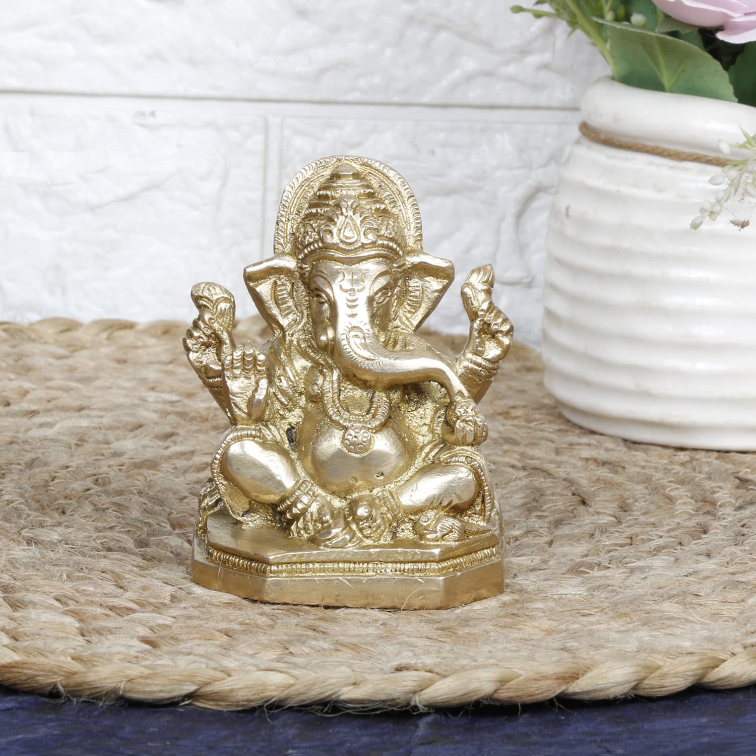 Statue de Ganesh Bhagwan en laiton pour décoration de maison, entrée, cadeau de Diwali, hauteur 9,5 cm, doré