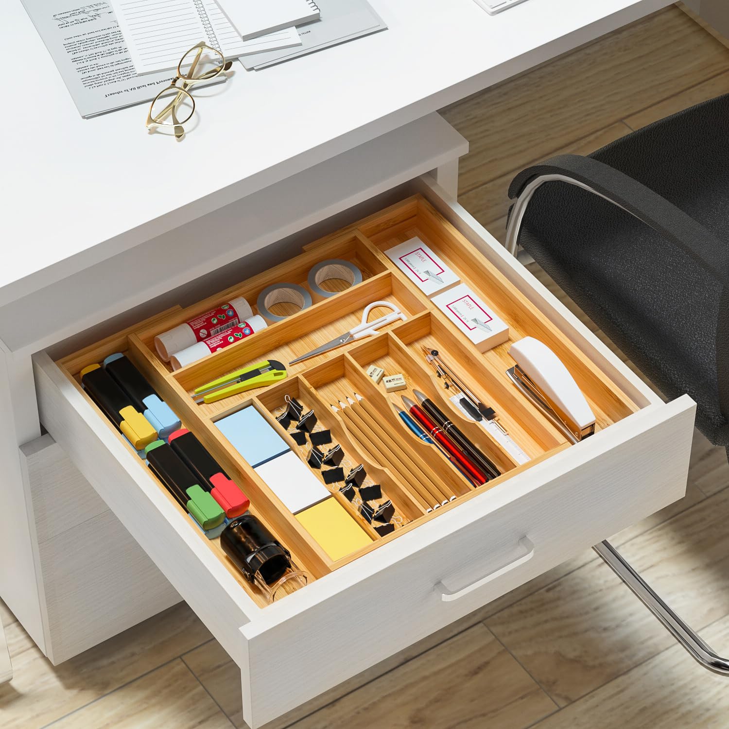 Organiseur d'ustensiles pour tiroir – Organiseur extensible en bambou pour ustensiles de cuisine et couverts, boîte de rangement de salon 34 cm de large à 50,5 cm de long (jaune)