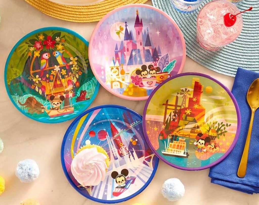 即日配送！！Kith & été for Disney Plate Set Amazon.com: Disney Parks Melamine 4-Piece Plate Set by Joey Chou