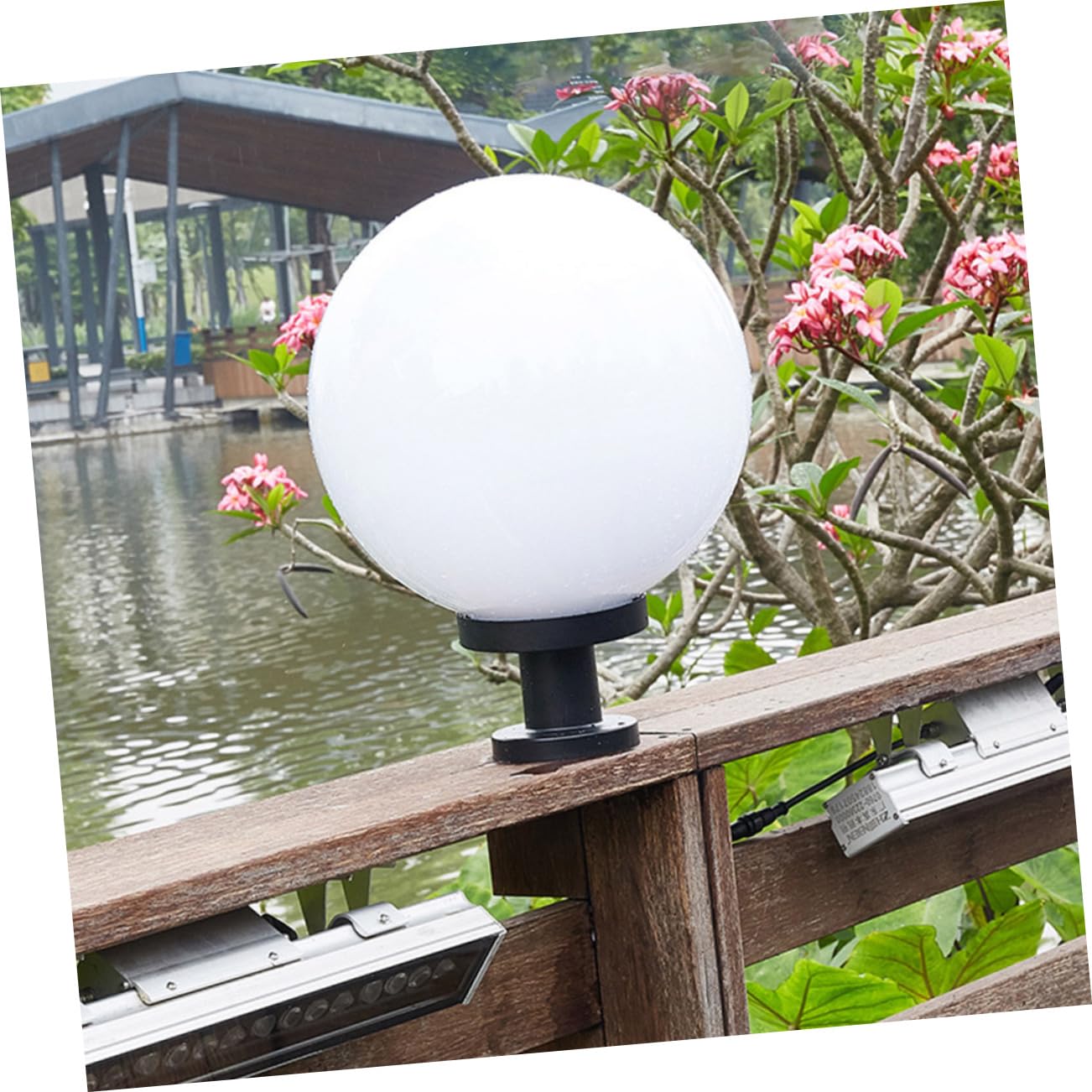 Garneck Paralume Sferico in Acrilico 12 Pollici per Esterni Copertura Antiurto per Lampioni e Applique da Parete Protezione Lampadina Patio