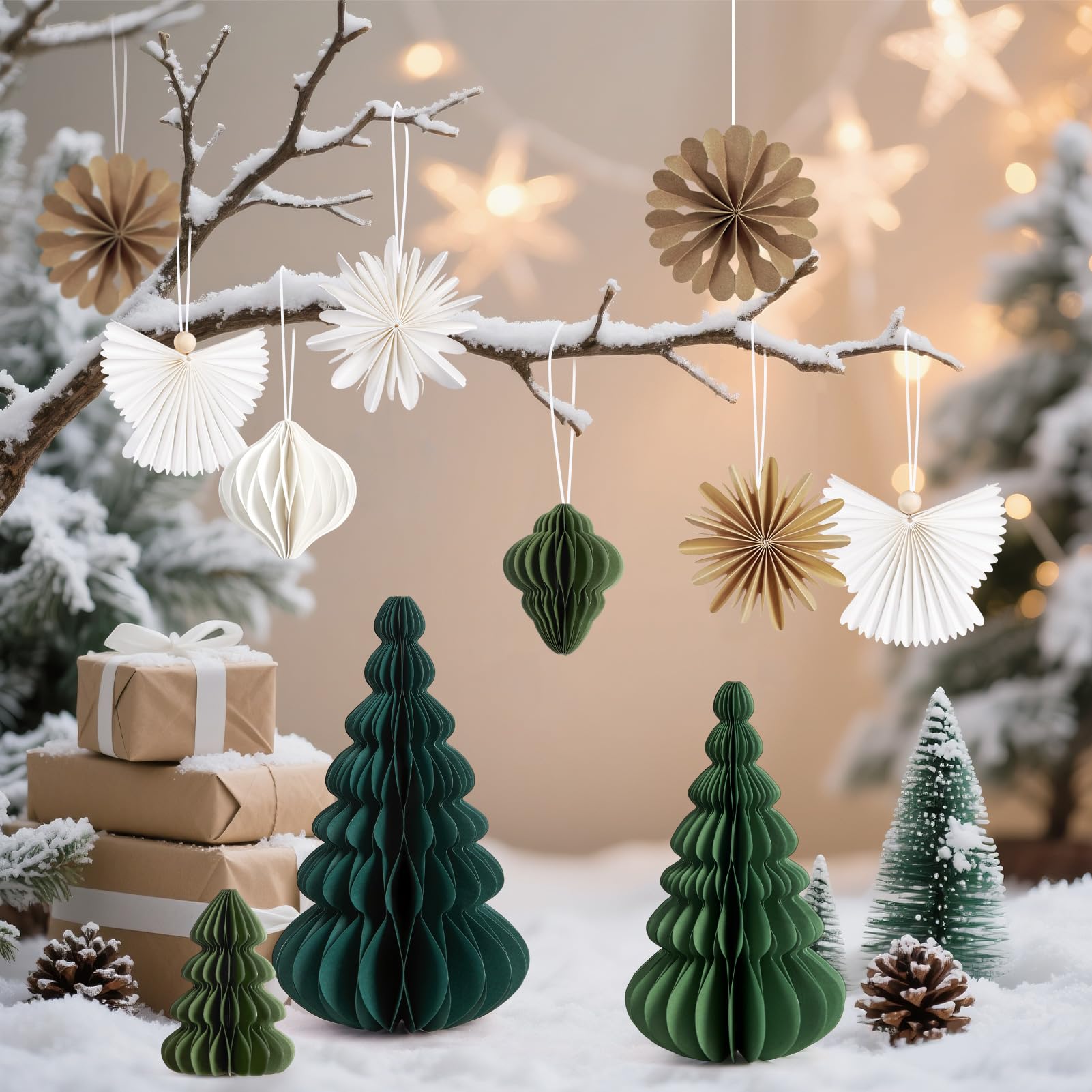 Boules de Noël en nid d'abeille suspendues au-dessus de la table pour un réveillon chaleureux