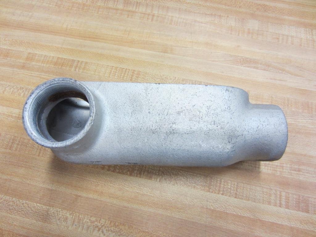 O-Z/Gedney LR-200 LR200 Conduit Body 2" - New No Box