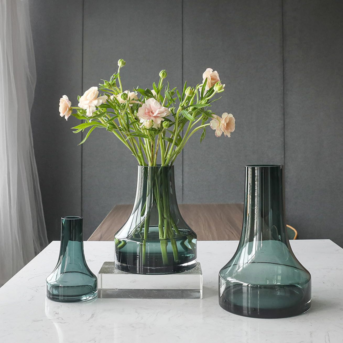 ボーコンセプト　花瓶　フラワーベース　大型　ガラス　グリーン ボーコンセプト 花瓶 フラワーベース 大型 ガラス グリーン