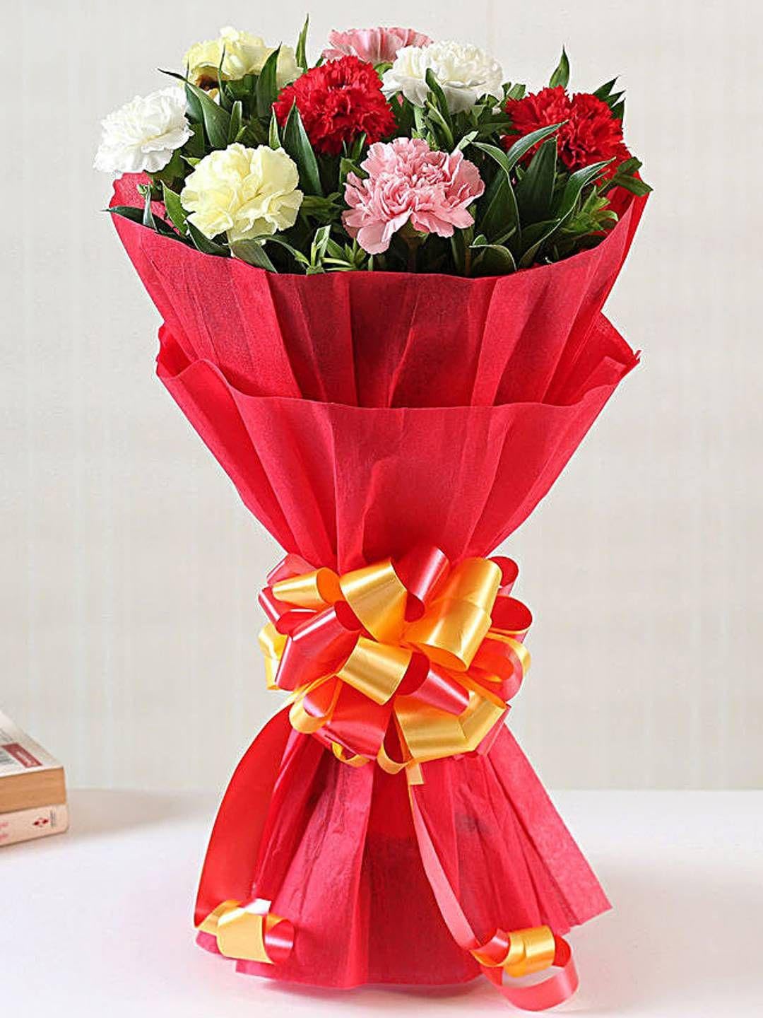 IFG's 8 Red & White Carnations Bouquet in Red Paper Wrap | Send Live Flower on Birthday, Anniversary, Father's Day, Mother's Day, Congratulations & Retirement | Natural Flower Delivery in 4 hrs-image-8