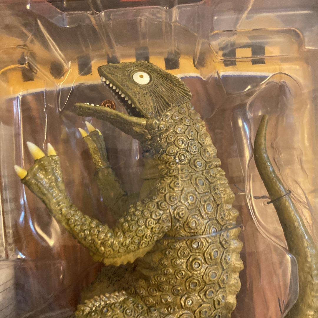 ウルトラQ ゴーガ 99年夏開場で限定販売 フィギュアセット ラベル