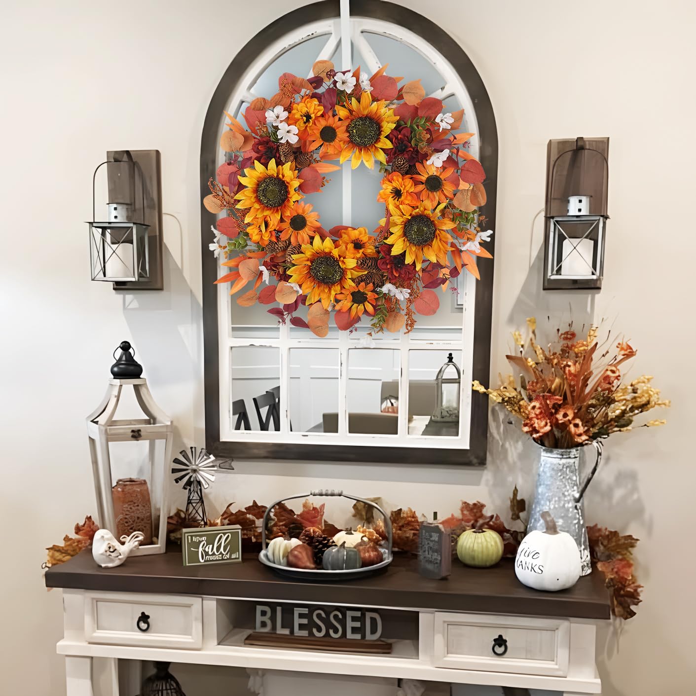 Künstlicher Herbstkranz 61 cm mit Sonnenblumen & Dahlien – Türkranz mit Eukalyptusblättern, Beeren & Zapfen – Handgemachte Herbstdeko für Tür, Wand & Innenraum