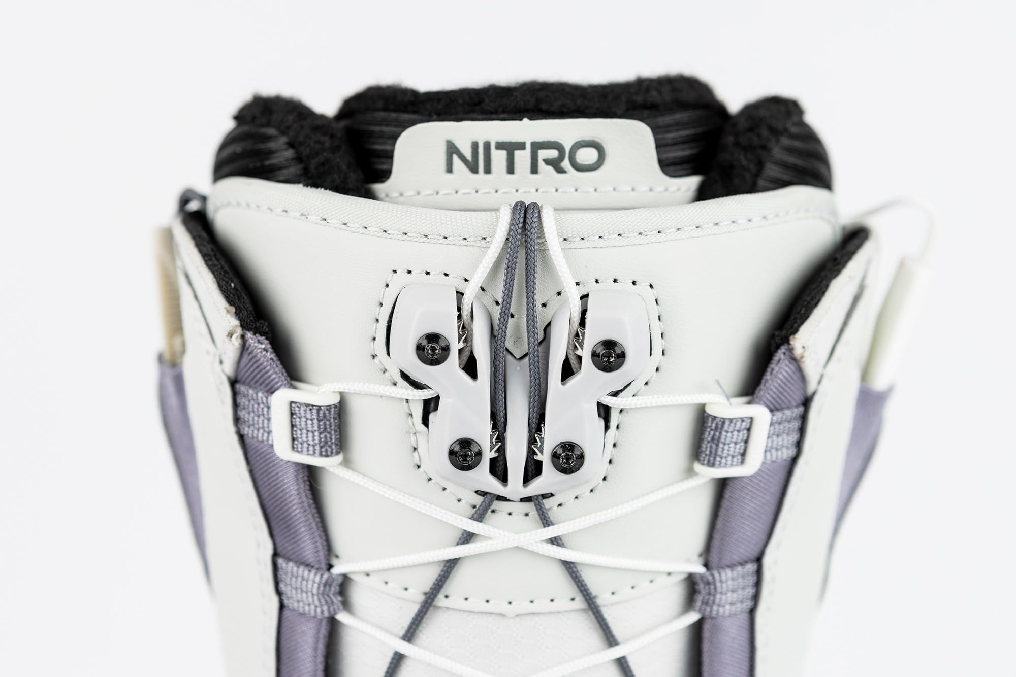 Nitro Faint TLS All Mountain Freestyle Freeride Système de laçage Rapide pour Femme Bottes de Snowboard