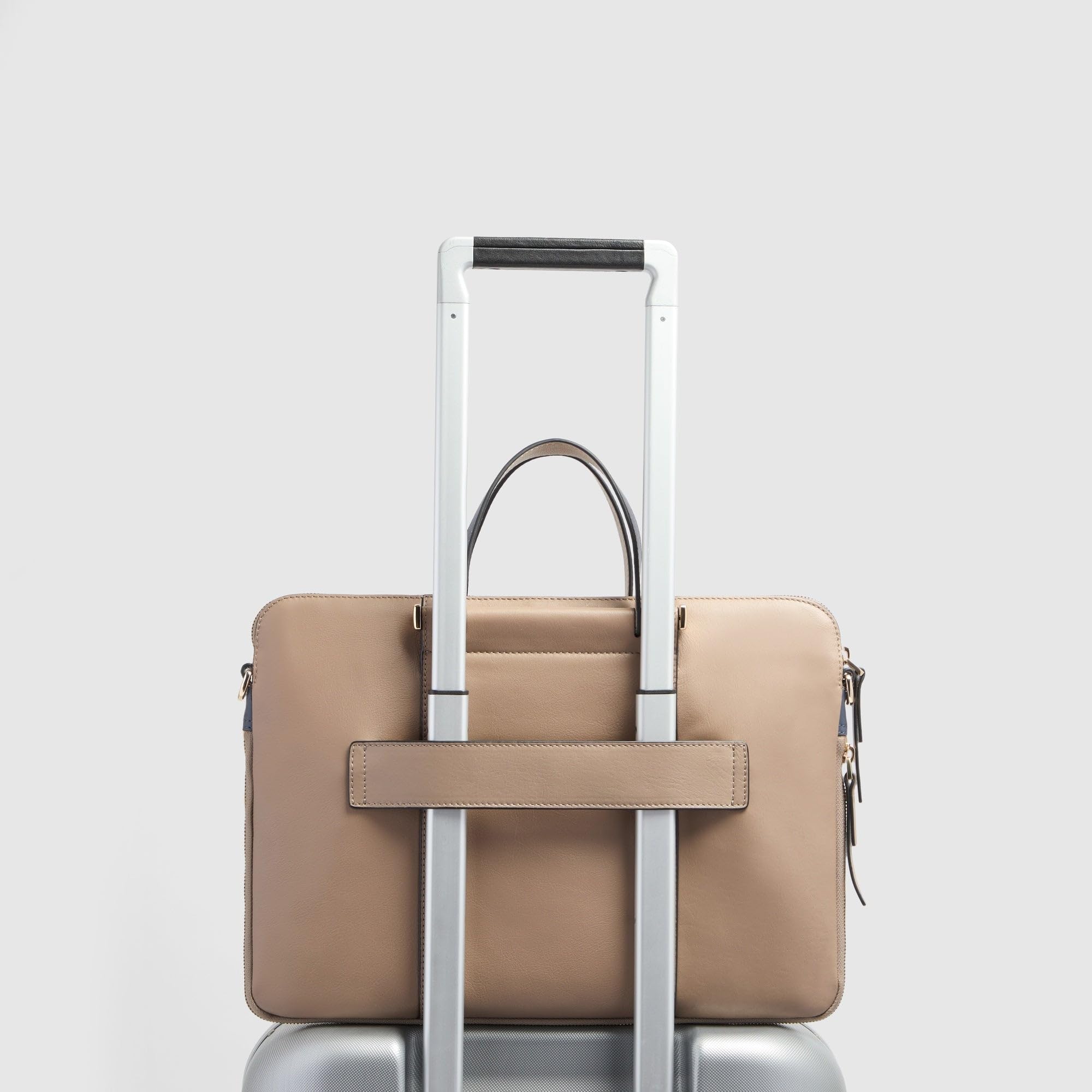 PIQUADRO Borsa da lavoro donna espandibile porta PC 14" Donna pelle