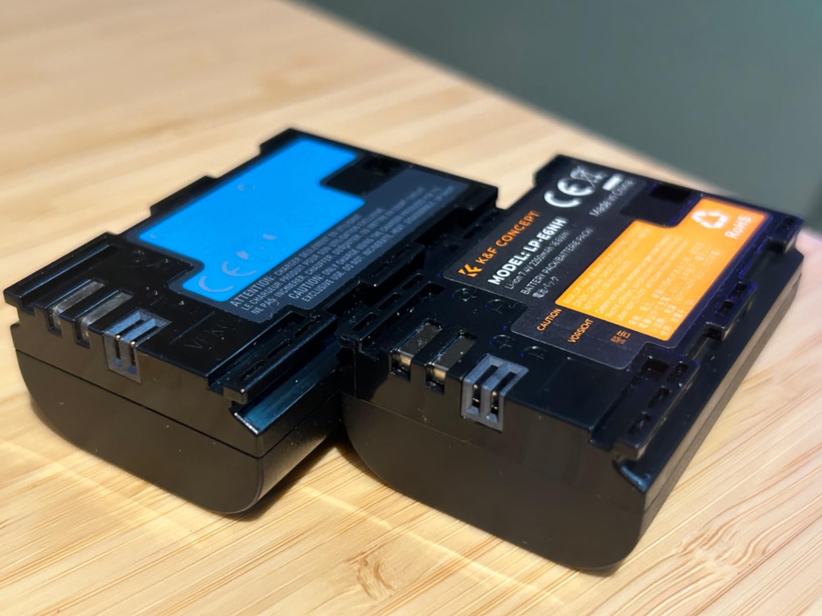 Rejäl uppsättning extra batterier och laddare till ett rimligt pris