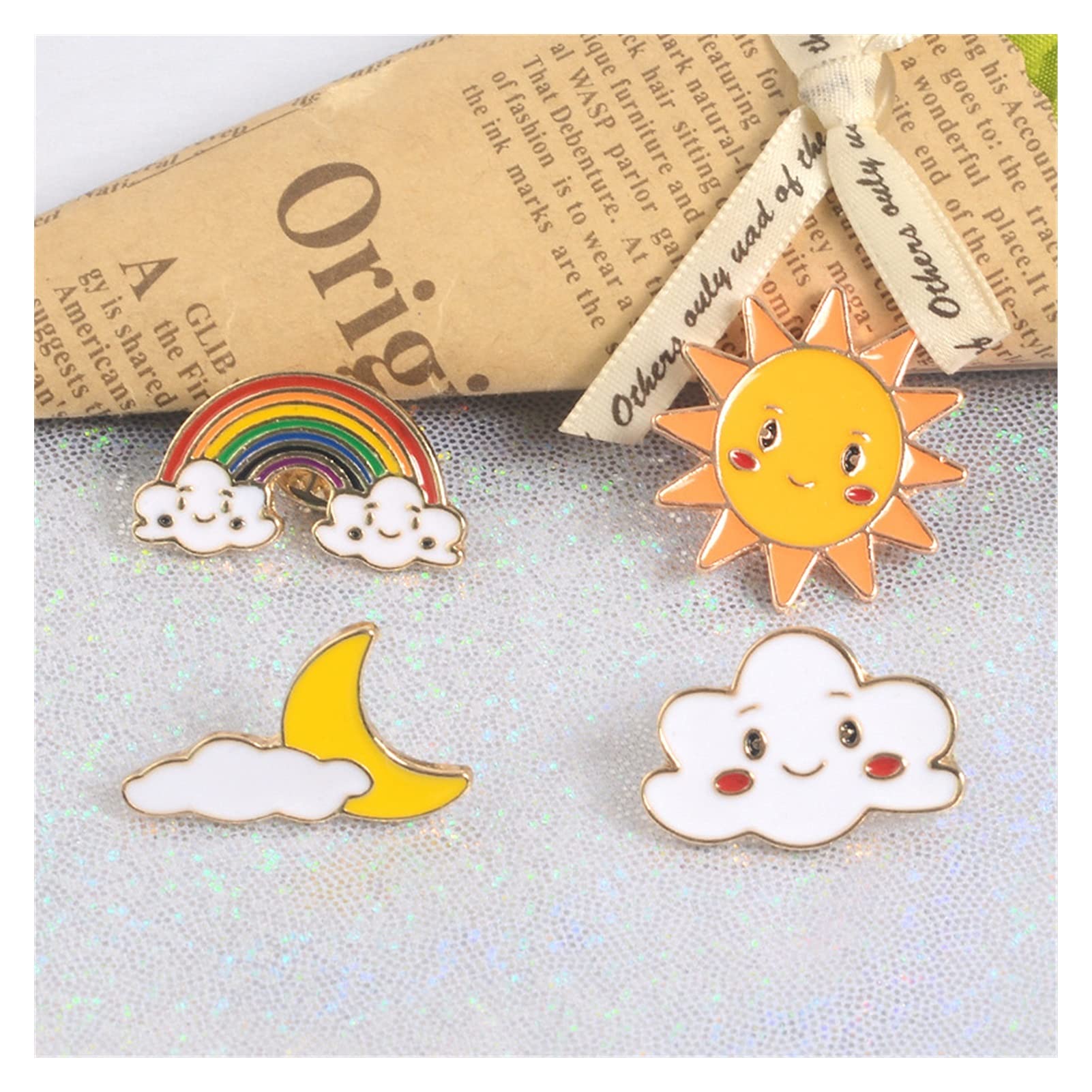 WXKAGF Brosche Lächeln Sonne Mond Wolke Regenbogen Emaille Pins Cartoon Smiley Gesicht Wetter Broschen für Rucksack Denim Jacken Anstecknadel Abzeichen