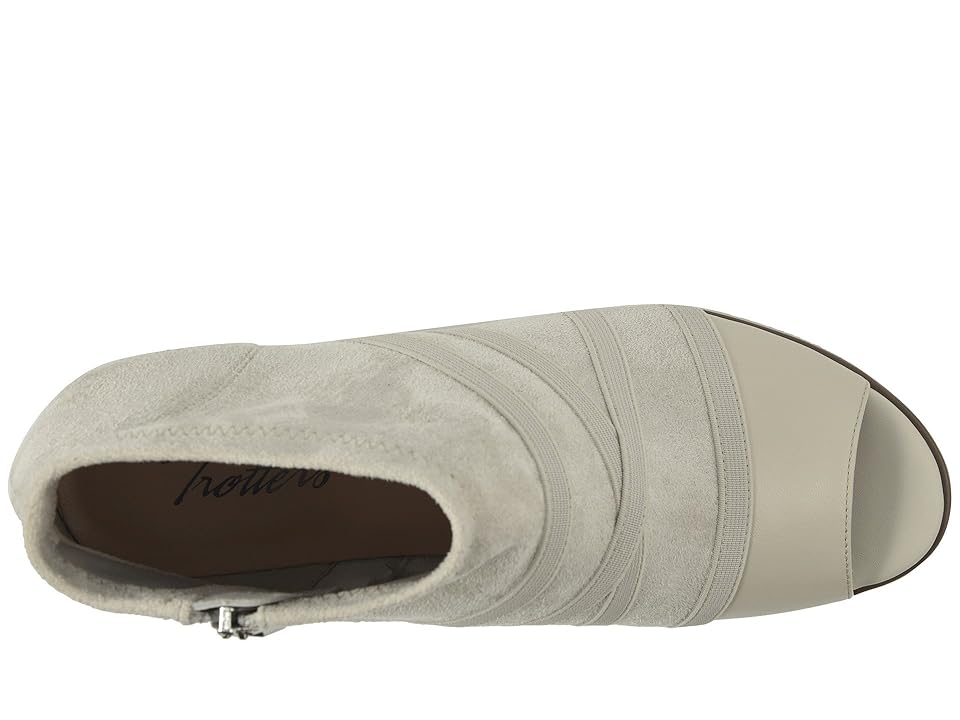 

Trotters Maris (Beige) Women's Shoes