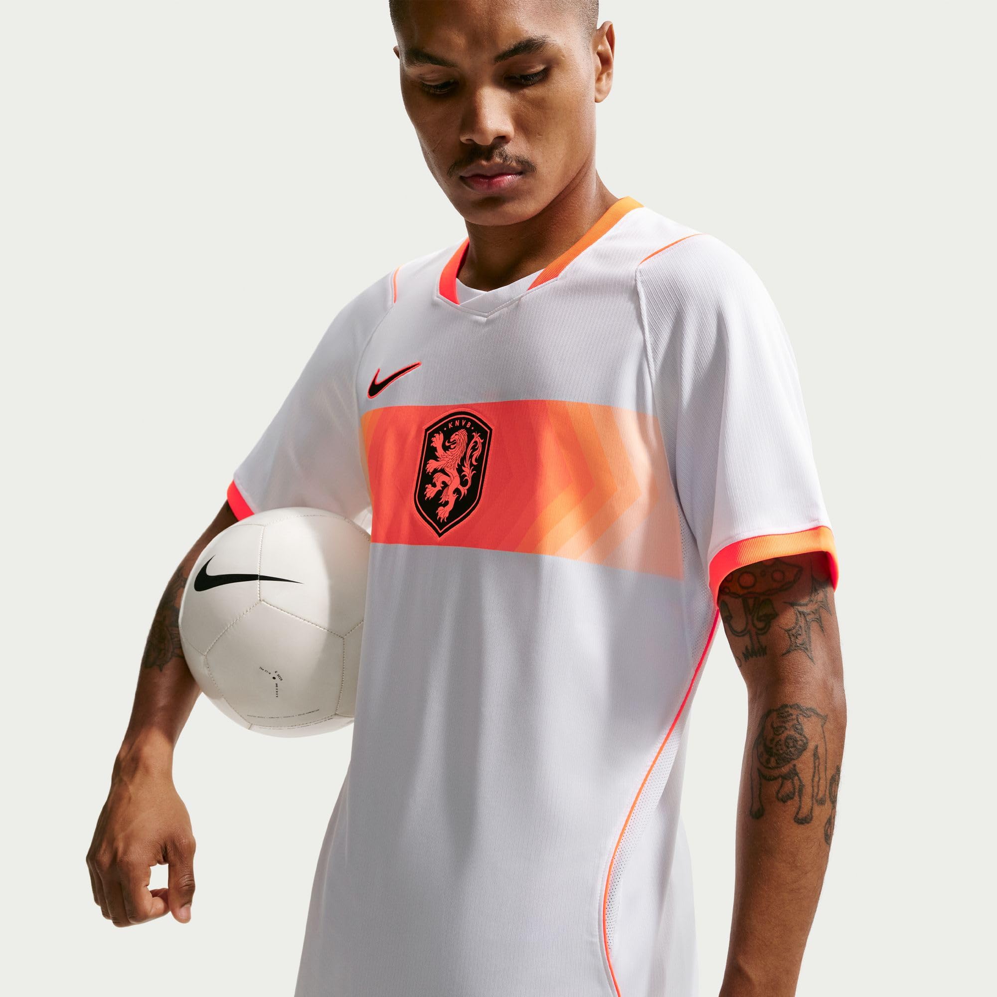 Nike Niederlande 2026 Auswärtsstadion Nike Replika-fußballtrikot mit Dri-Fit-technologie für Herren Replica Maglia da Calcio Uomo