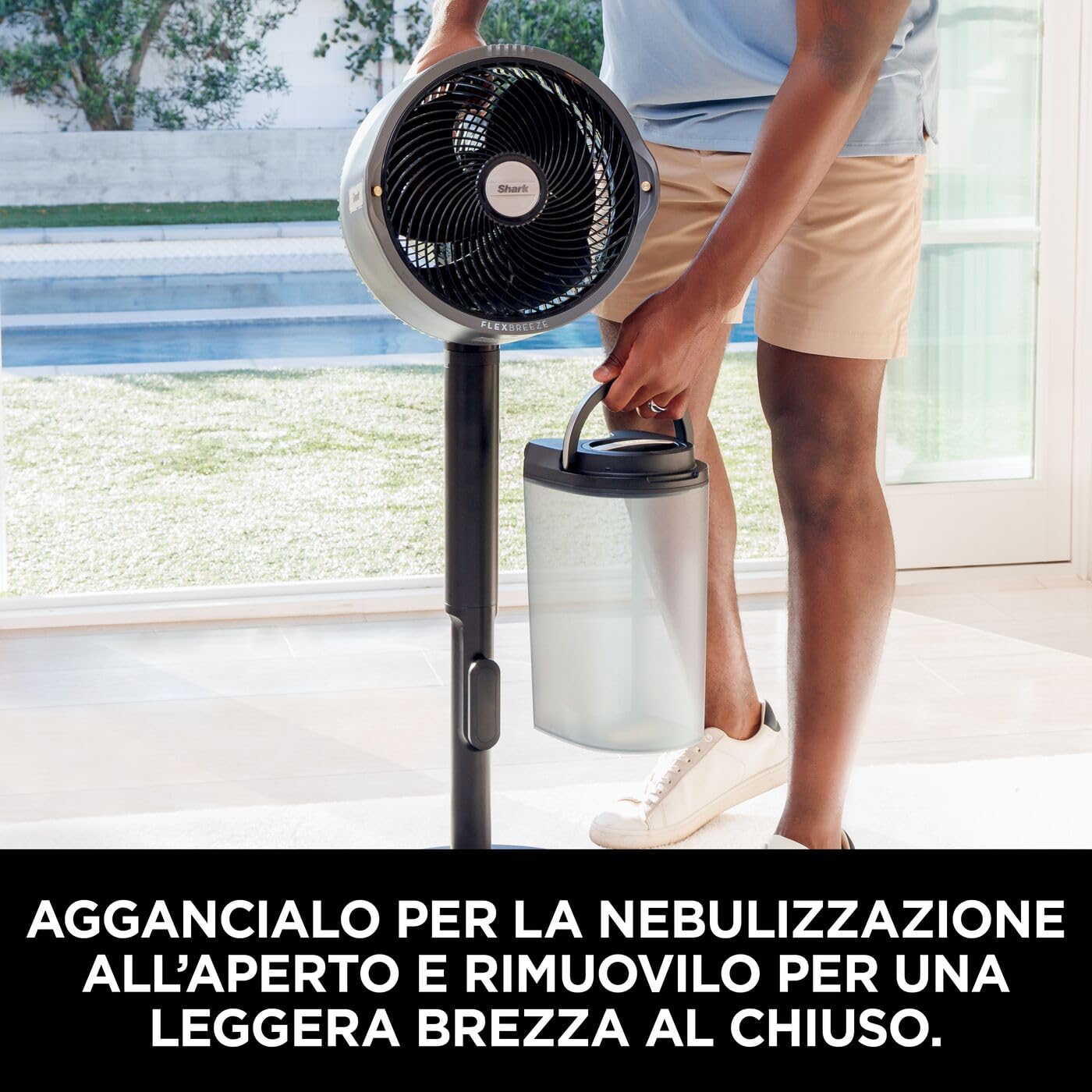Shark FlexBreeze Pro Mist Ventilatore per Interni ed Esterni senza Filo con Nebulizzatore, Portatile, Raggio 20 m, a Piantana o da Tavolo, 5 Velocità, Silenzioso, Telecomando, Grigio Antracite FA300EU