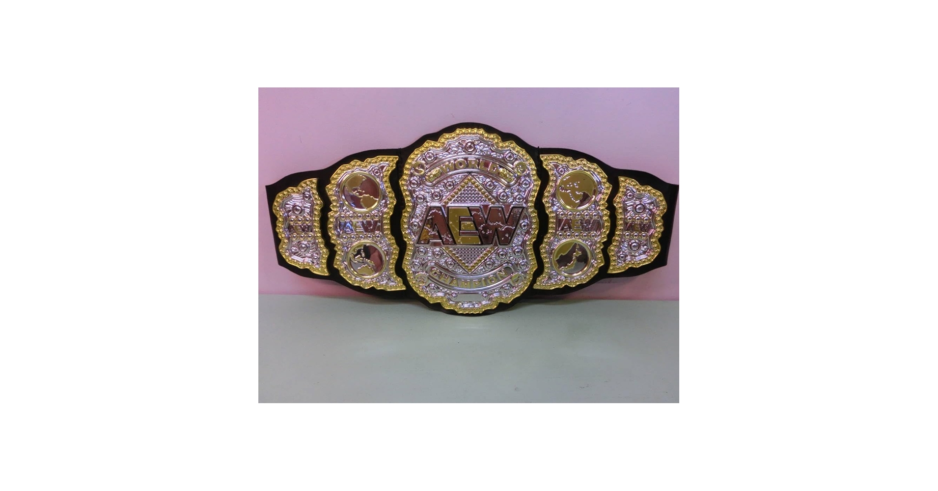 AEW WWE ケニーオメガ シュプリーム 新品 チャンピオンベルト hE9b Amazon.co.jp: AEW 世界座 レプリカ チャンピオンベルト クリス