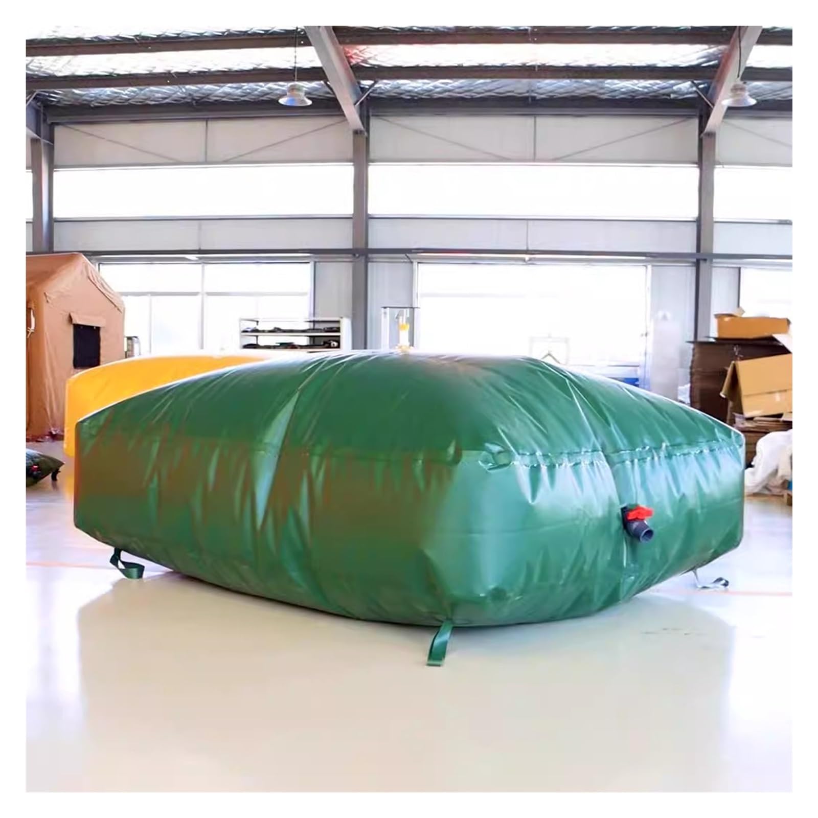 2000 Gallon Collapsible Water Bladder - Portable PVC Water Storage Tank(1x0.7x0.35m/250L/66Gallon)