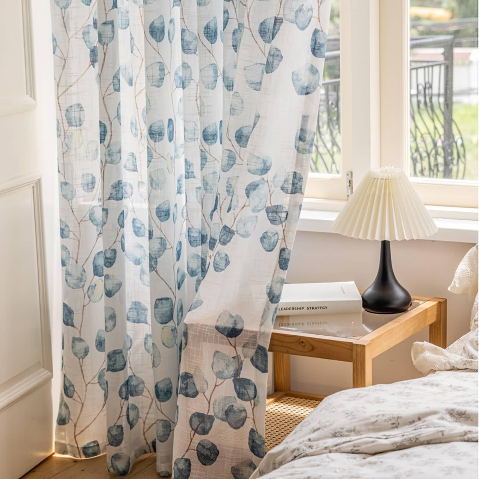 Epinki Vorhänge 2er Set, Voile Gardinen Trnsparent Blatt Zweigstelle Muster Blau Voile Gardinen aus Polyester Haken Fensterschal für Wohnzimmer H244 x B137 cm