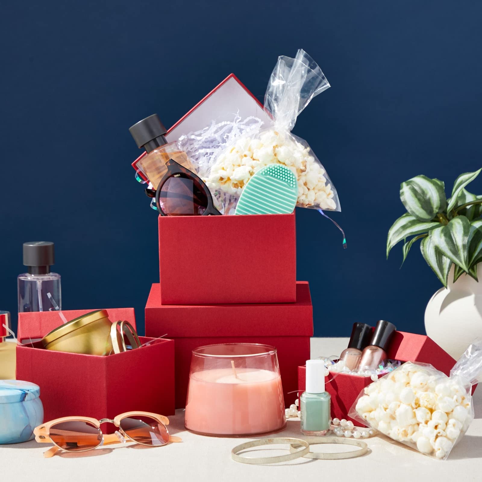 Stockroom Plus 4 Pack Square Nesting Gift Boxes, Decorative Boxes with Lids in 4 Assorted Sizes for Wedding Reception, Bridal Shower, Baby Shower, Anniversary, Birthday Party Goodie Boxes (Red)