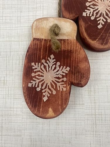 Miniatura 6 de Chunky rustic wood mitten, Christmas ornament for mom, primitive wood decor for mantel, farmhouse winter decor, mitten wood cutout