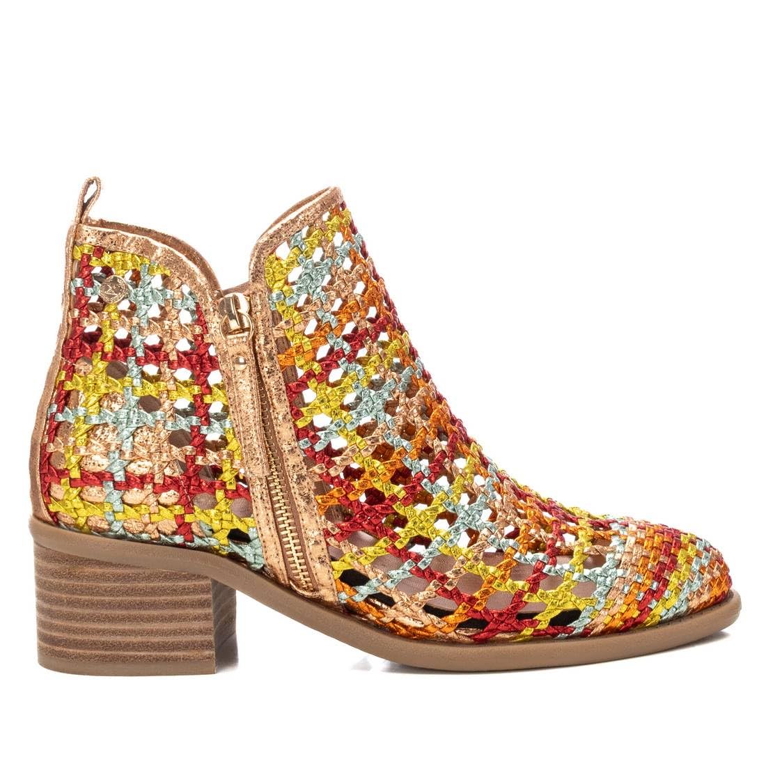 XTI - Stivaletti casual Donna - Calzature comode e versatili - Moda casual