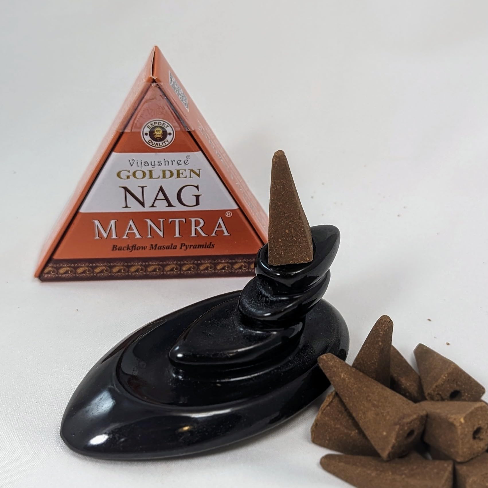 Jumbo Golden Nag - Back Flow Incense Cones (1, Mantra)